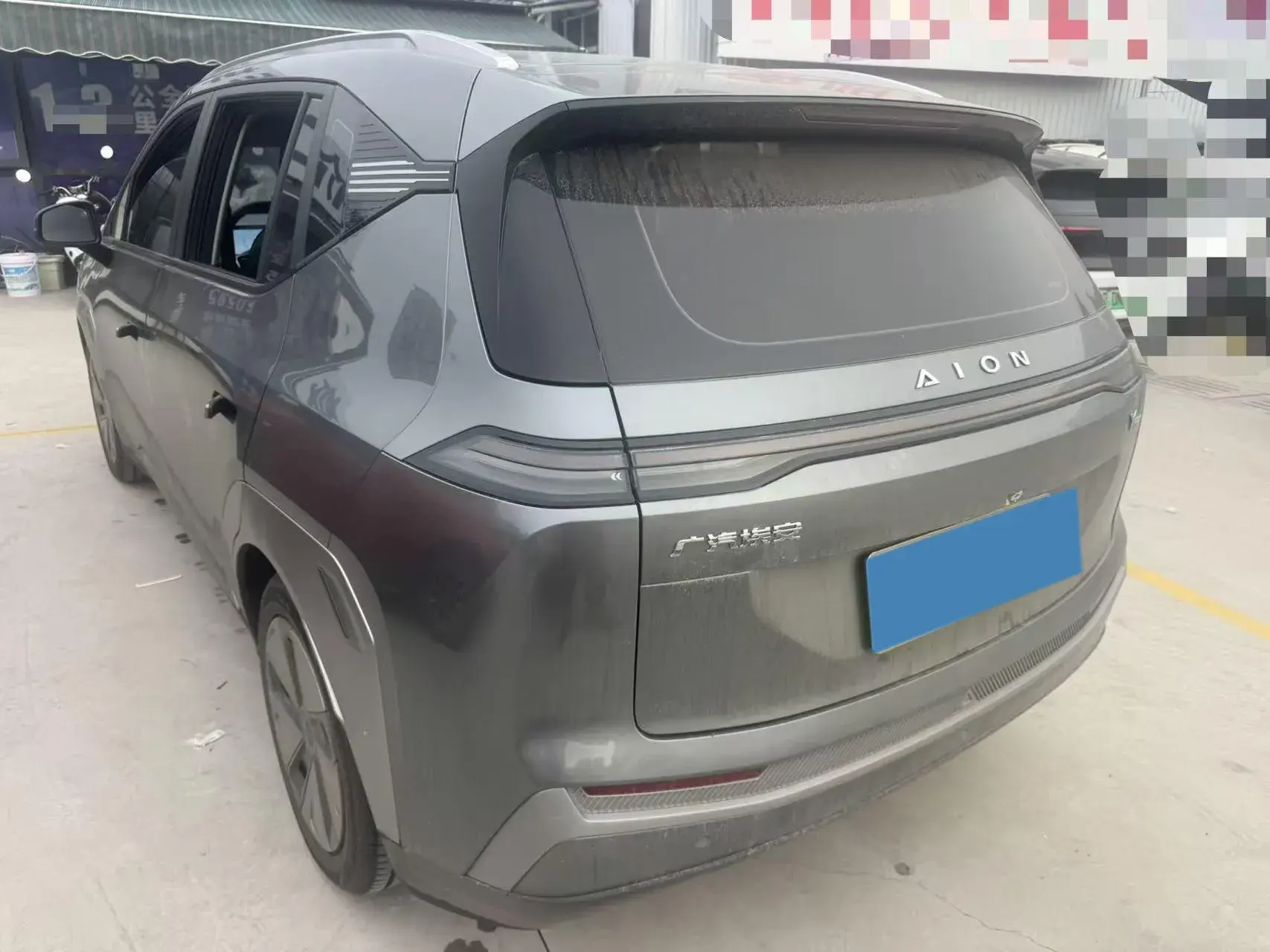 2023 AION Y thumbnail 4