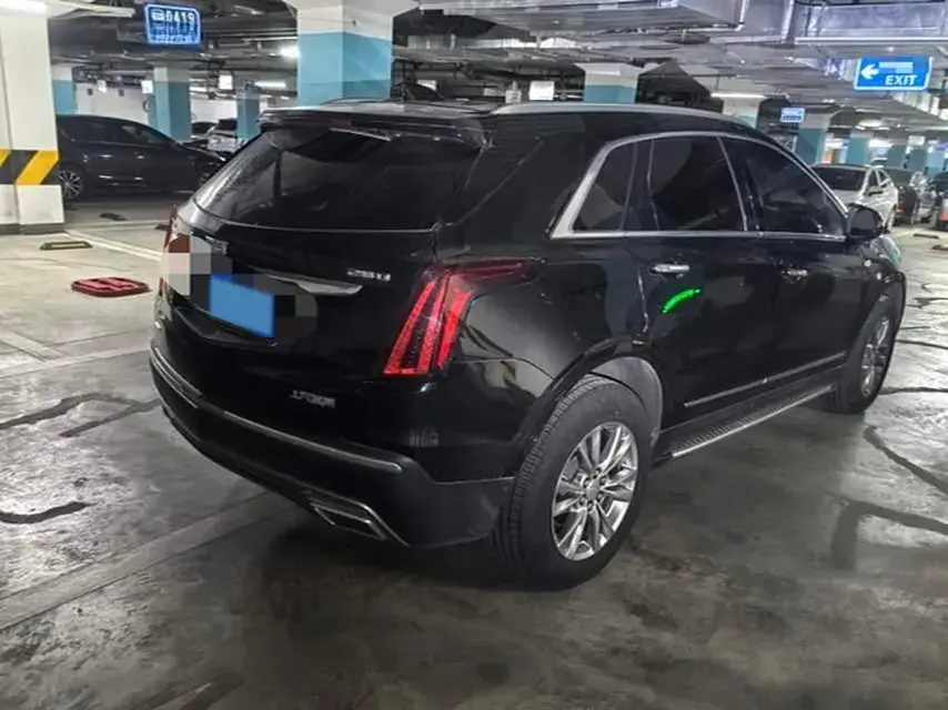 2020 CADILLAC XT5 thumbnail 4