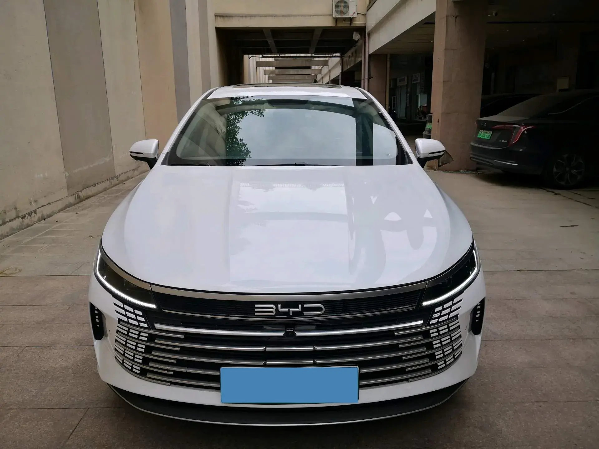 2024 BYD DESTROYER thumbnail 3