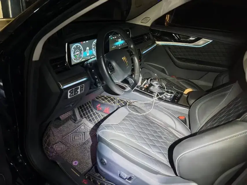 2019 HONGQI HS5 thumbnail 3