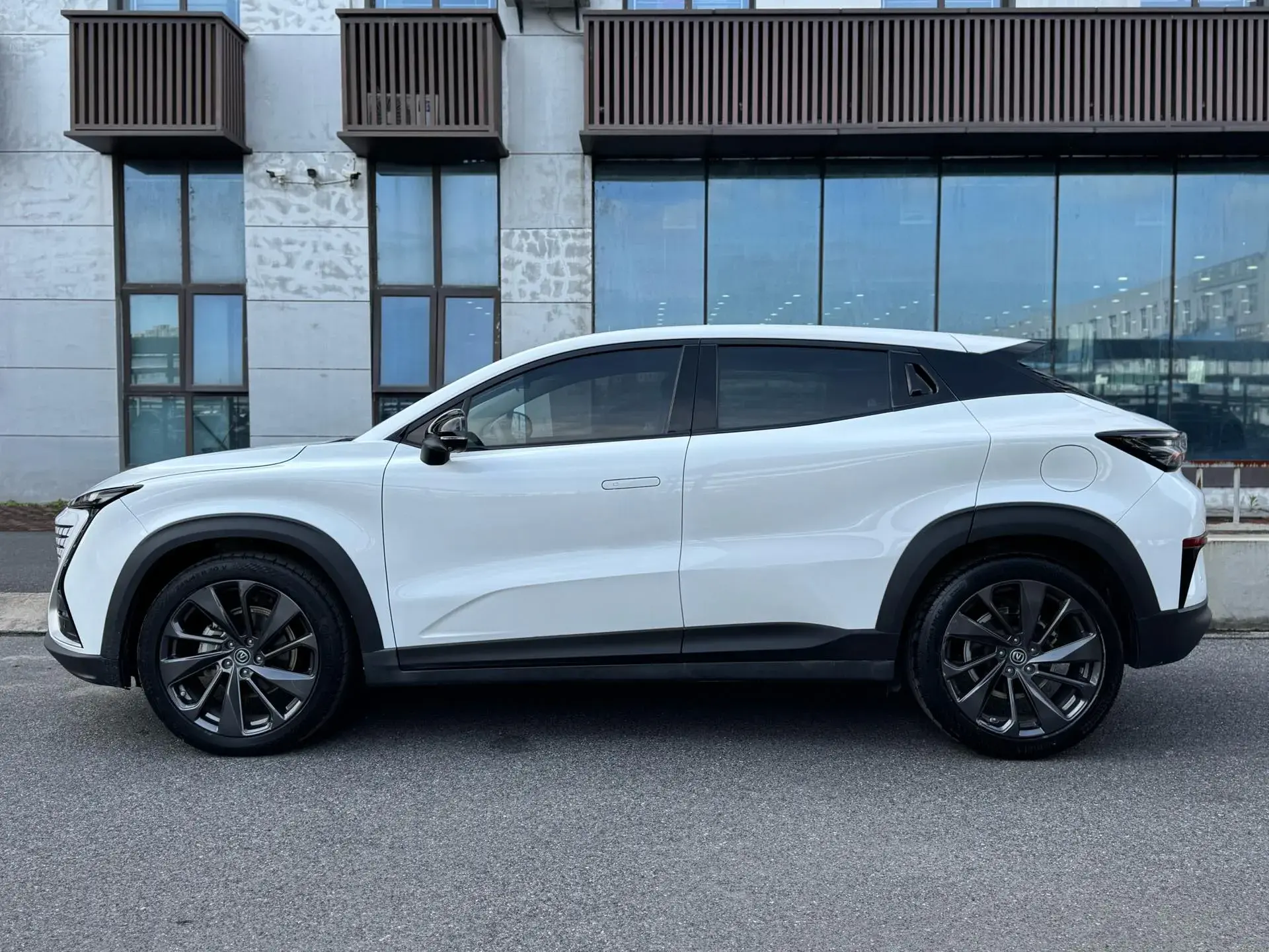 2020 CHANGAN UNI-T thumbnail 3