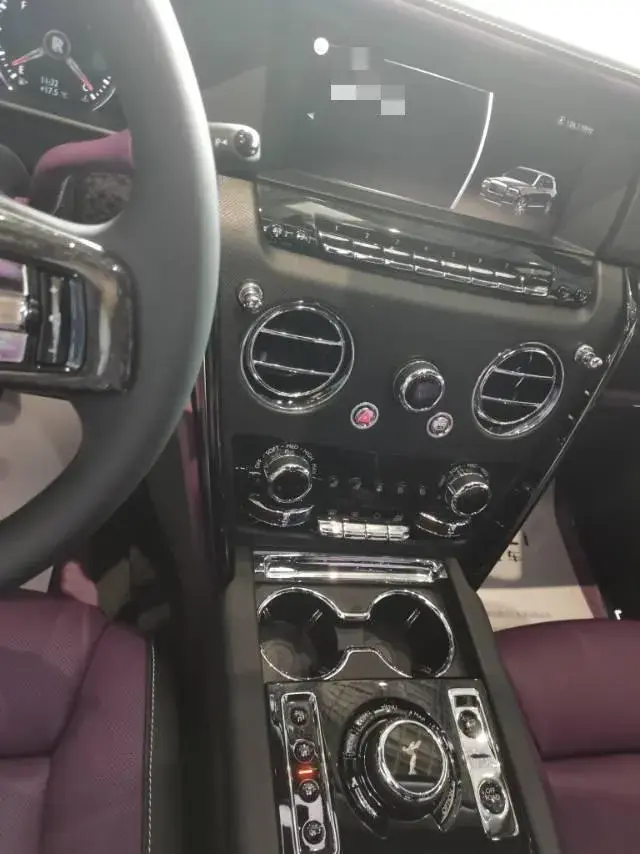 2024 ROLLS-ROYCE CULLINAN thumbnail 4