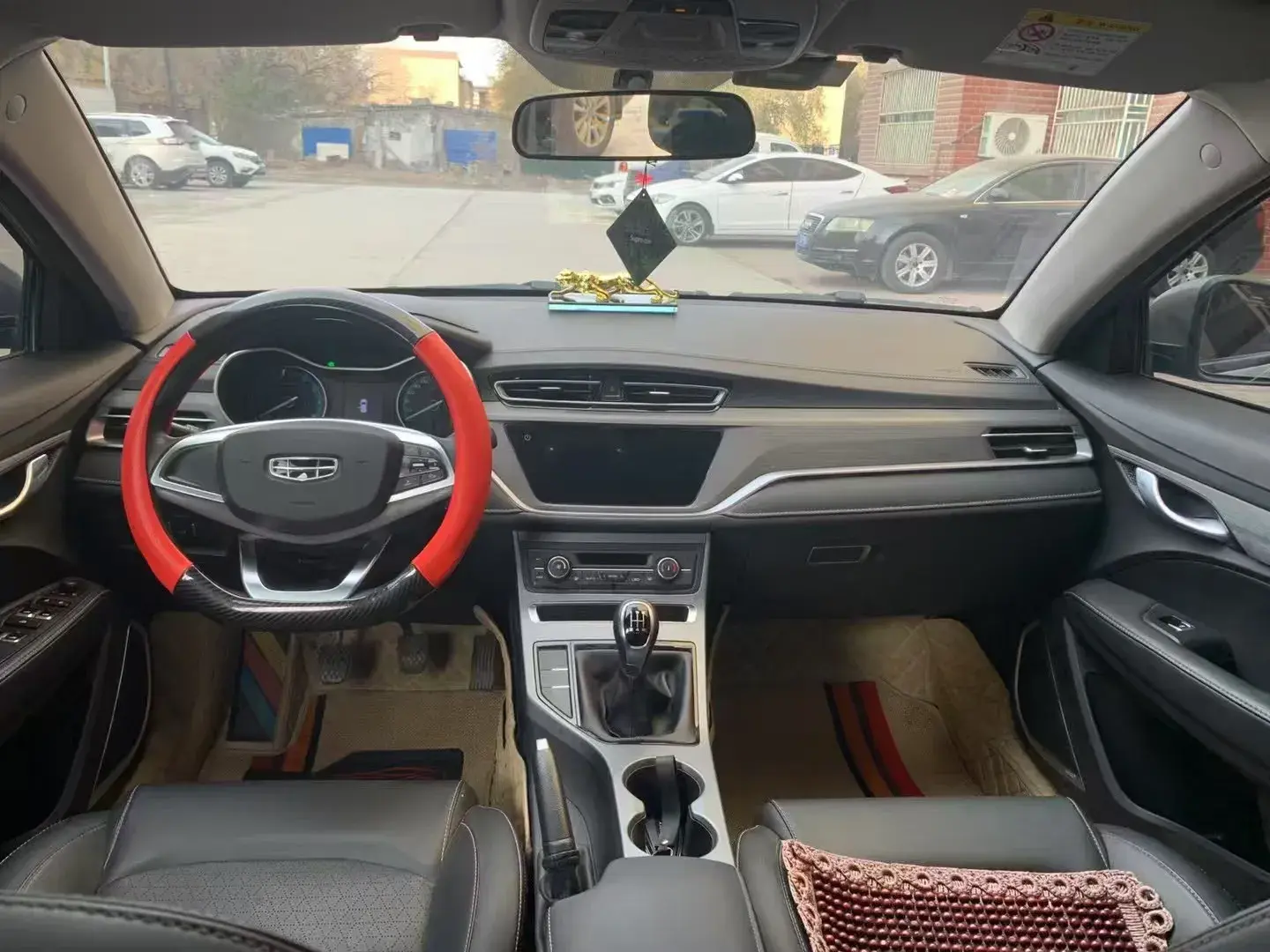 2021 GEELY EMGRAND thumbnail 4