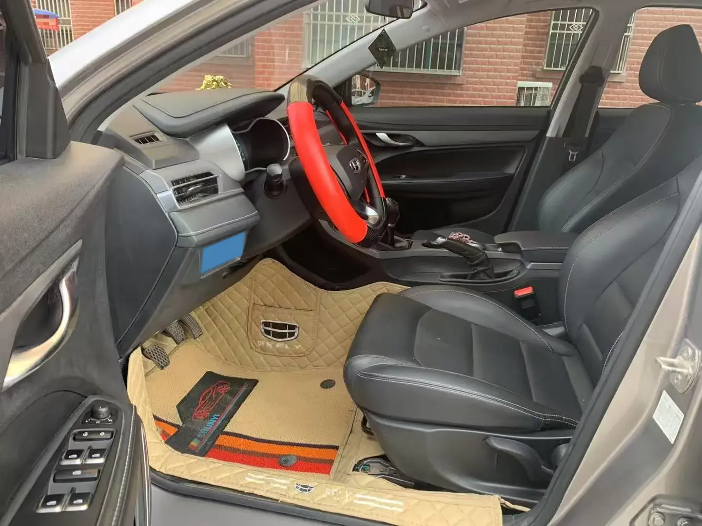 2021 GEELY EMGRAND thumbnail 3