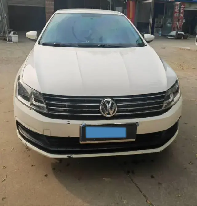 2018 VOLKSWAGEN LAVIDA thumbnail 2