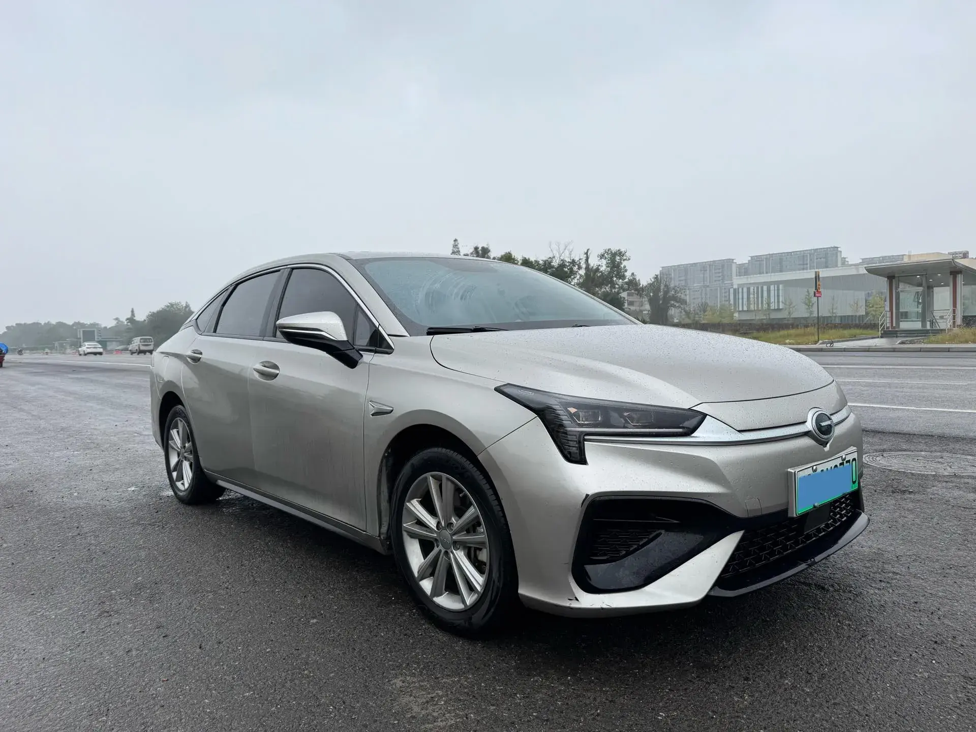 2023 AION S thumbnail 3