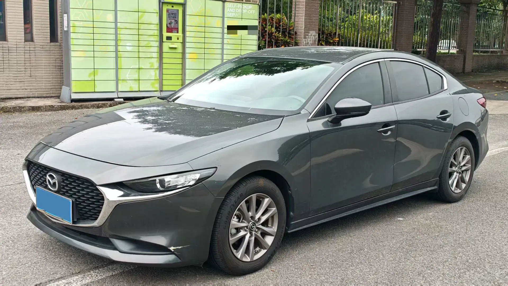 2020 MAZDA 3 view 1