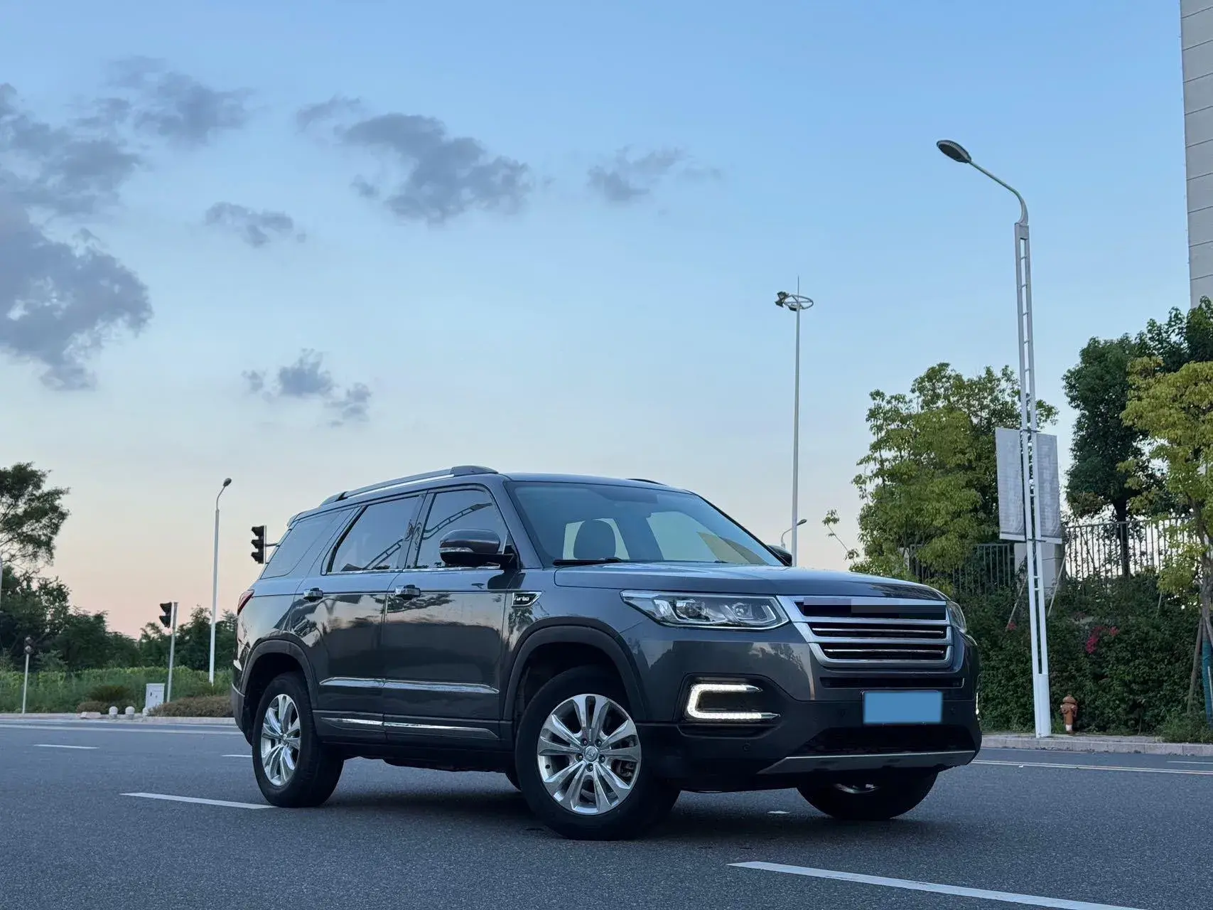 2017 CHANGAN CS95 thumbnail 3