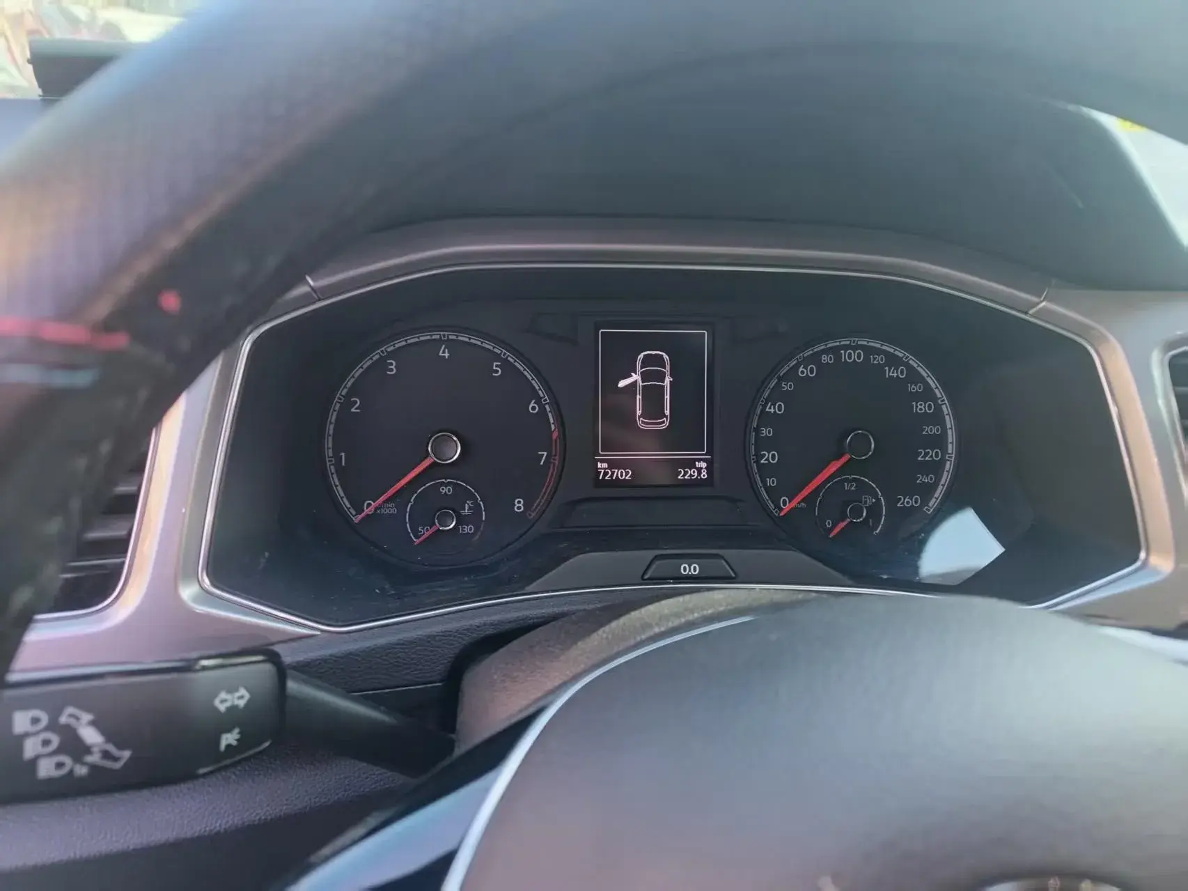 2020 VOLKSWAGEN T-ROC thumbnail 4