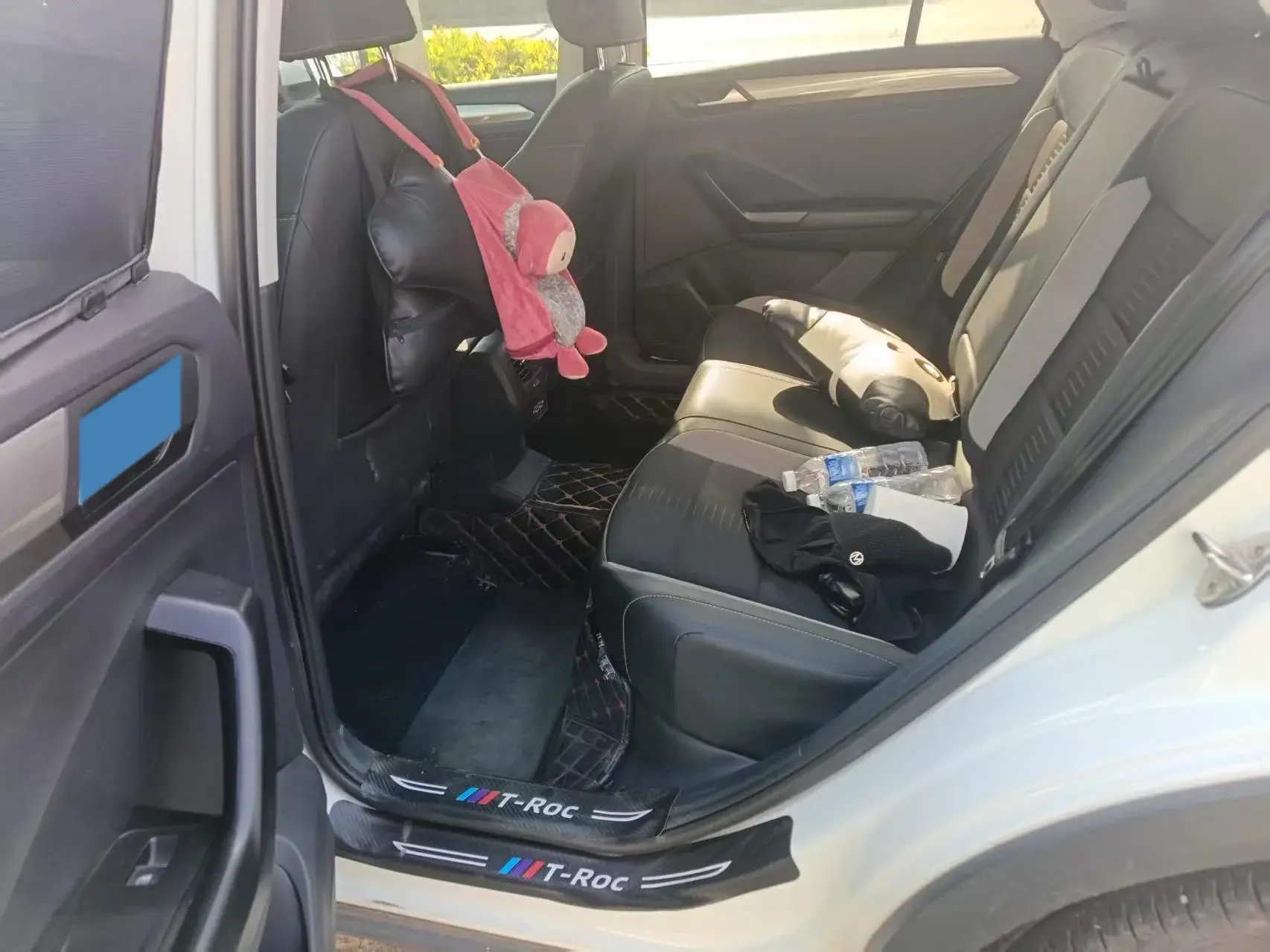 2020 VOLKSWAGEN T-ROC thumbnail 2