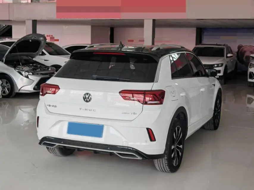 2022 VOLKSWAGEN T-ROC thumbnail 4