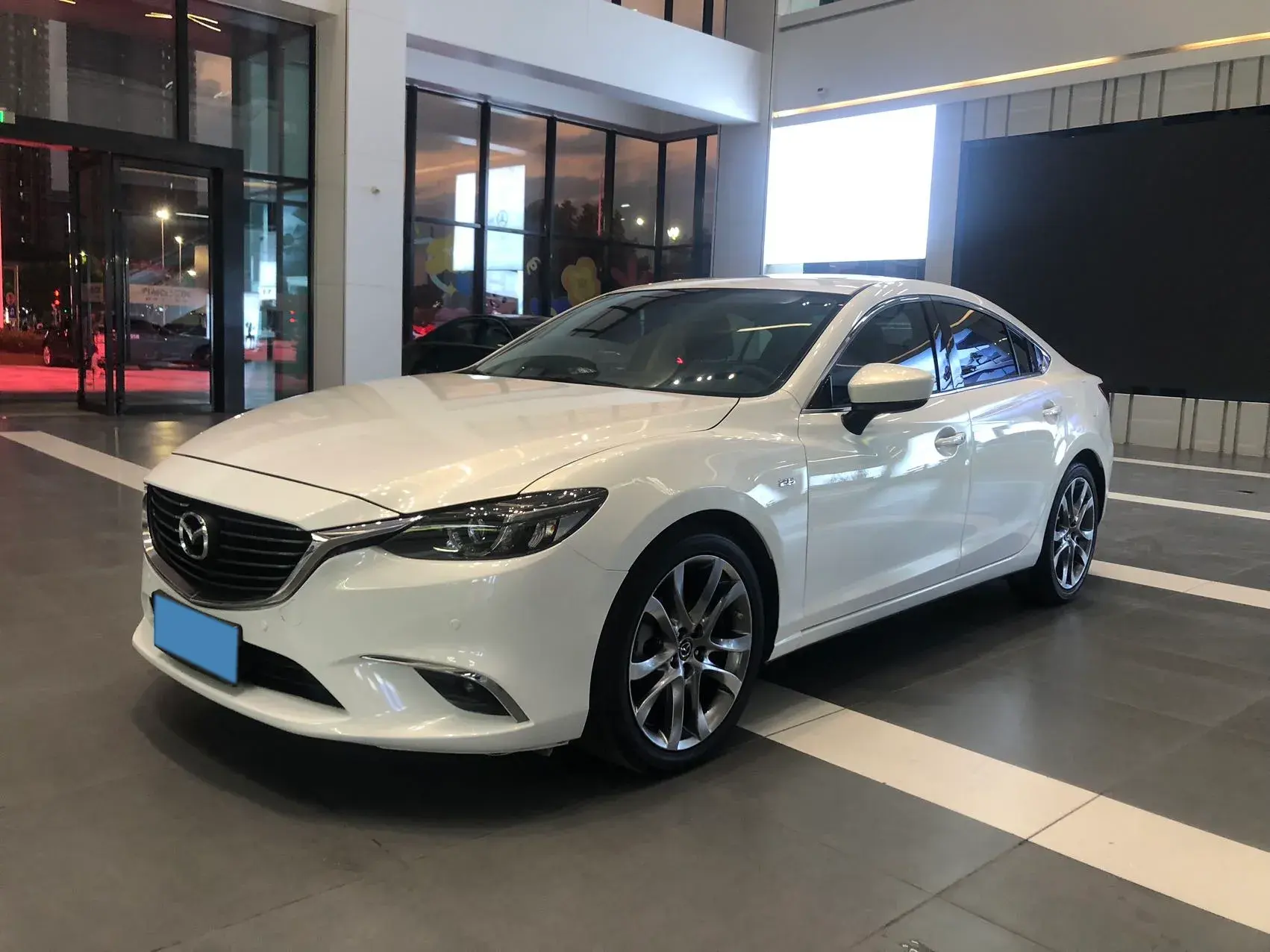 2018 MAZDA ATENZA view 1