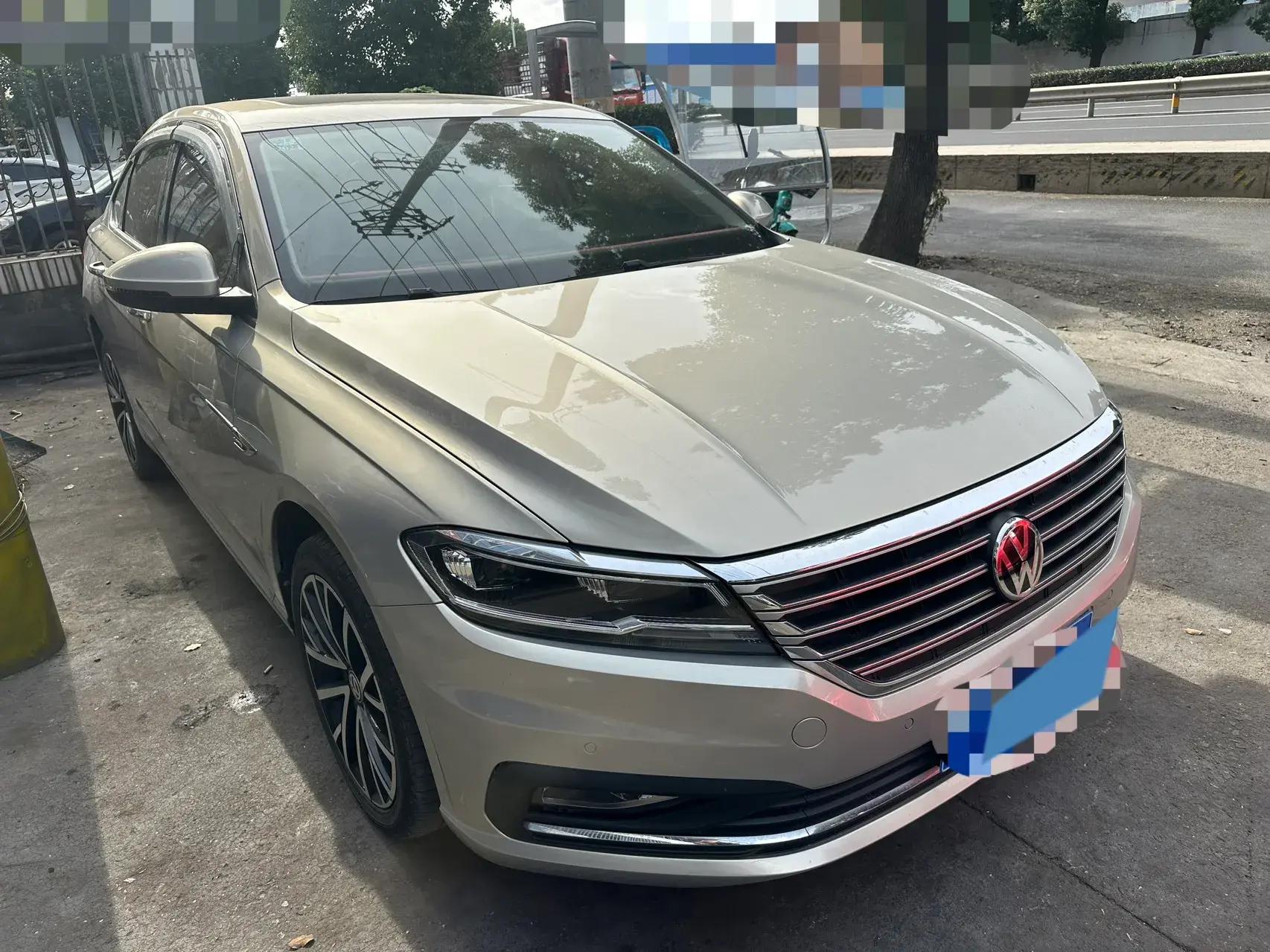 2019 VOLKSWAGEN LAVIDA thumbnail 2