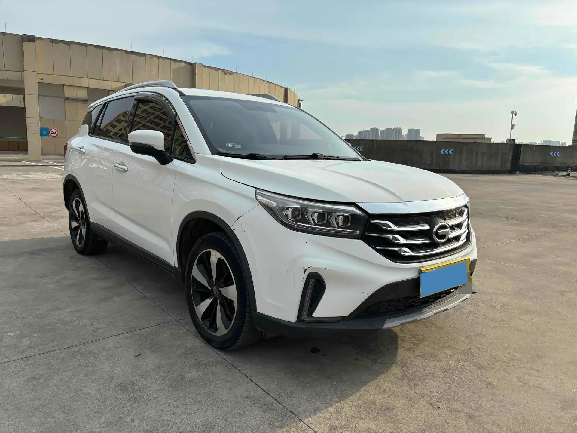 2019 GAC TRUMPCHI thumbnail 3