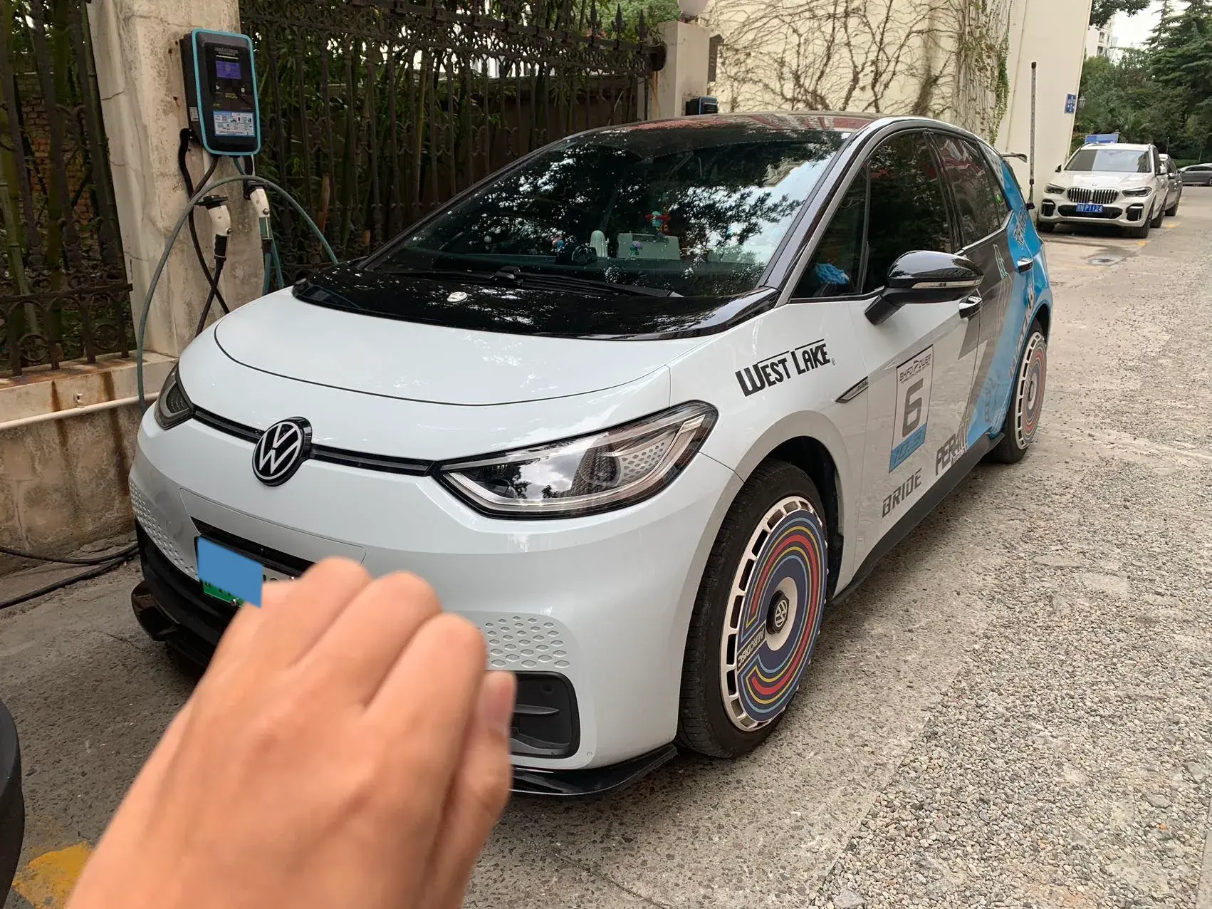 2023 VOLKSWAGEN ID.3 view 1