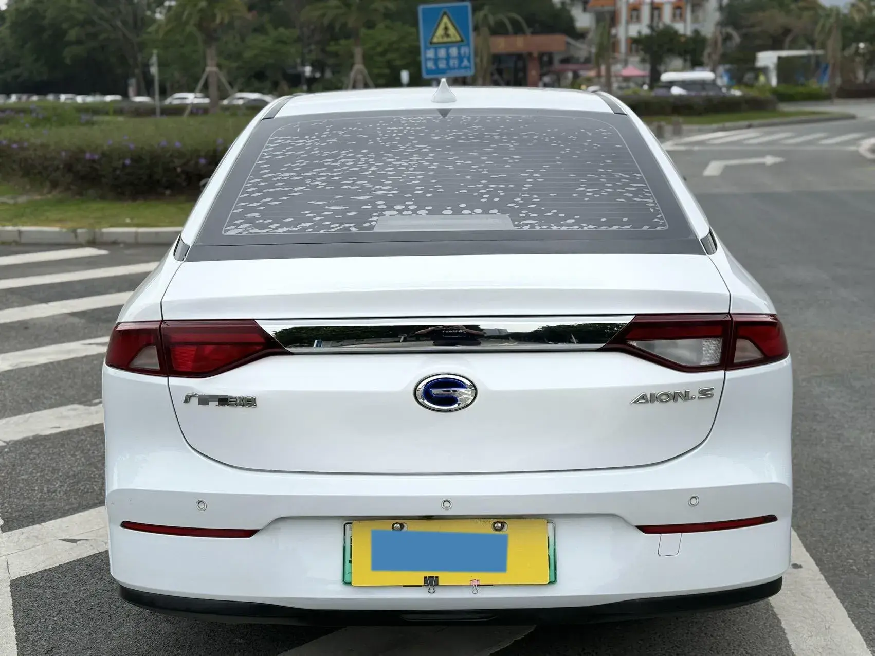 2019 AION S thumbnail 4