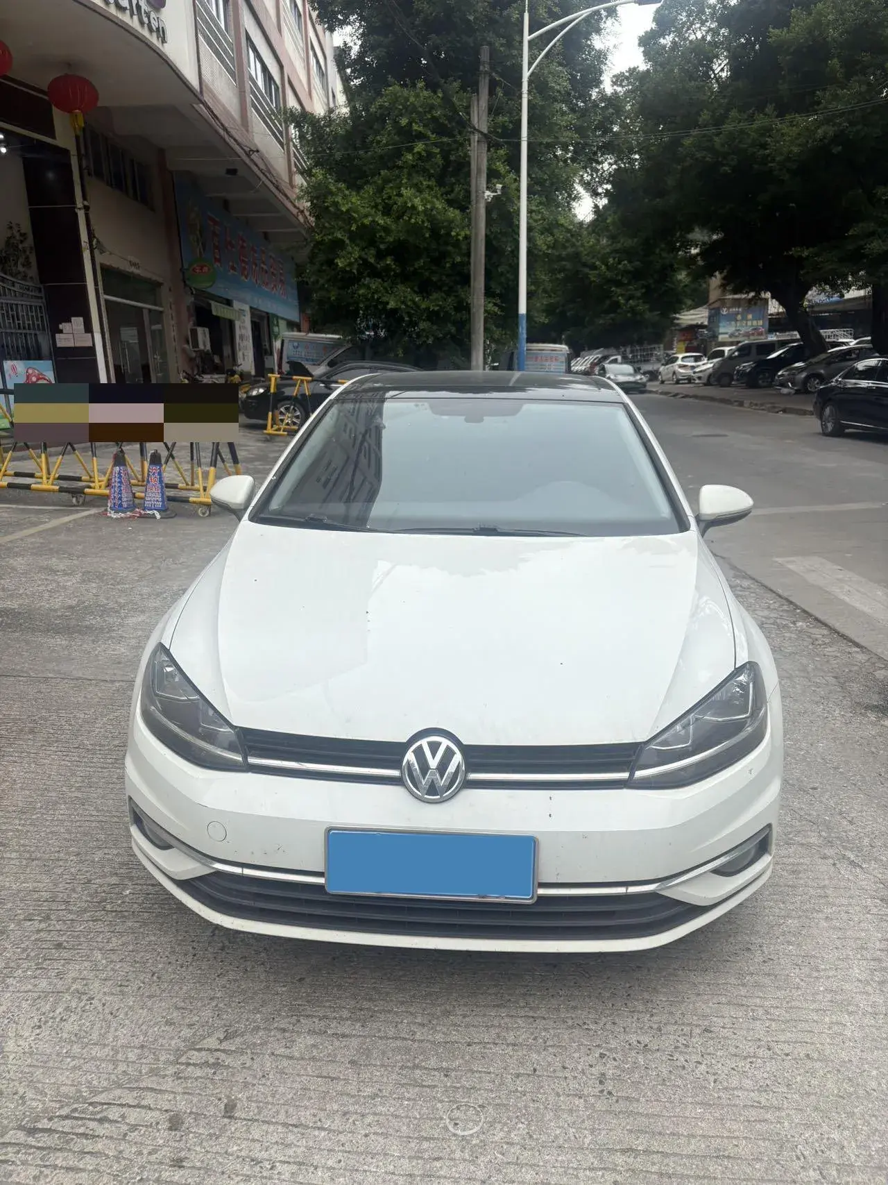 2018 VOLKSWAGEN GOLF thumbnail 2