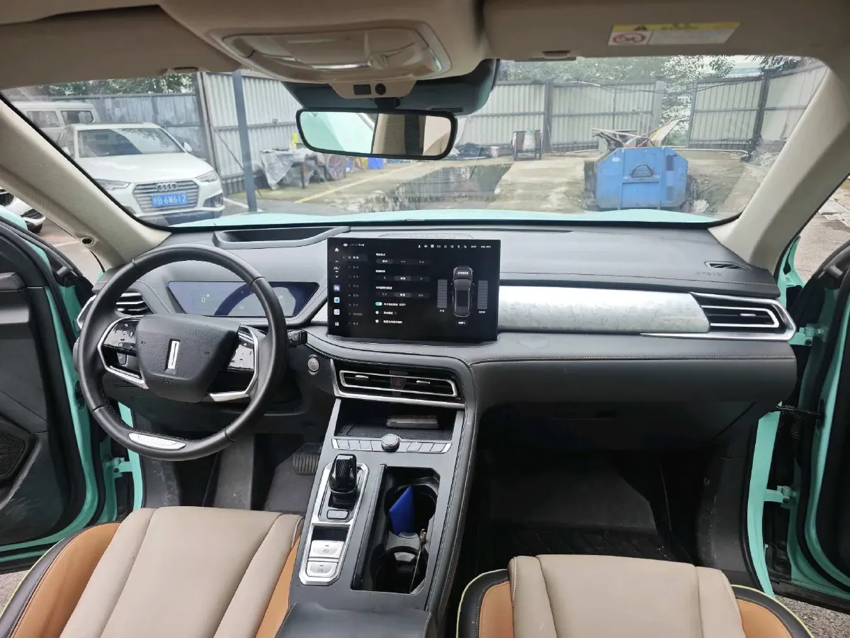 2021 WEY Macchiato DHT 1.5L 102HP L4 2DHT Hybrid 1.7KWH,autocango,china used car exporter,china ev exporter,chinese used car exporter,chinese used ev exporter