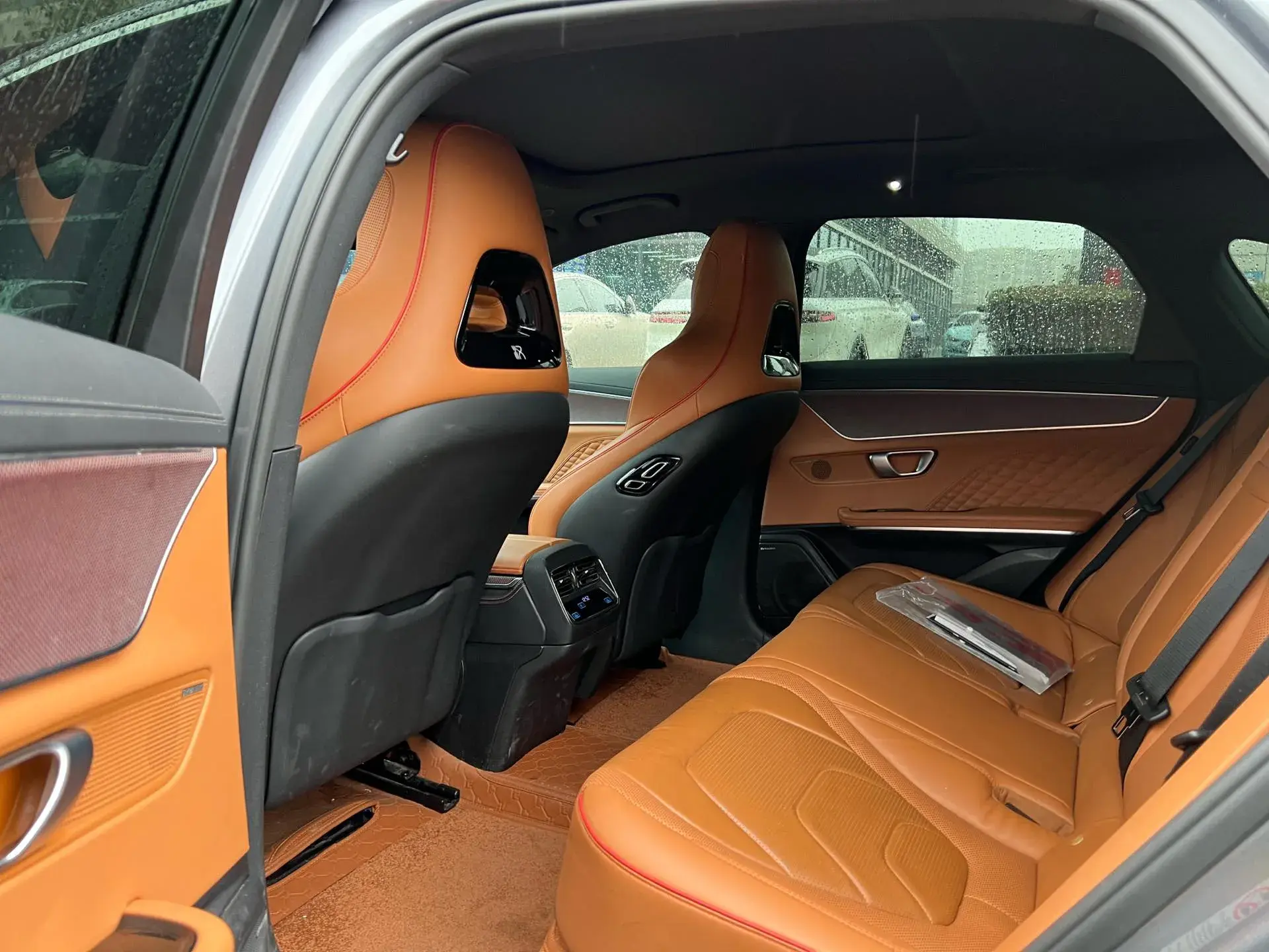 2022 BYD HAN thumbnail 4