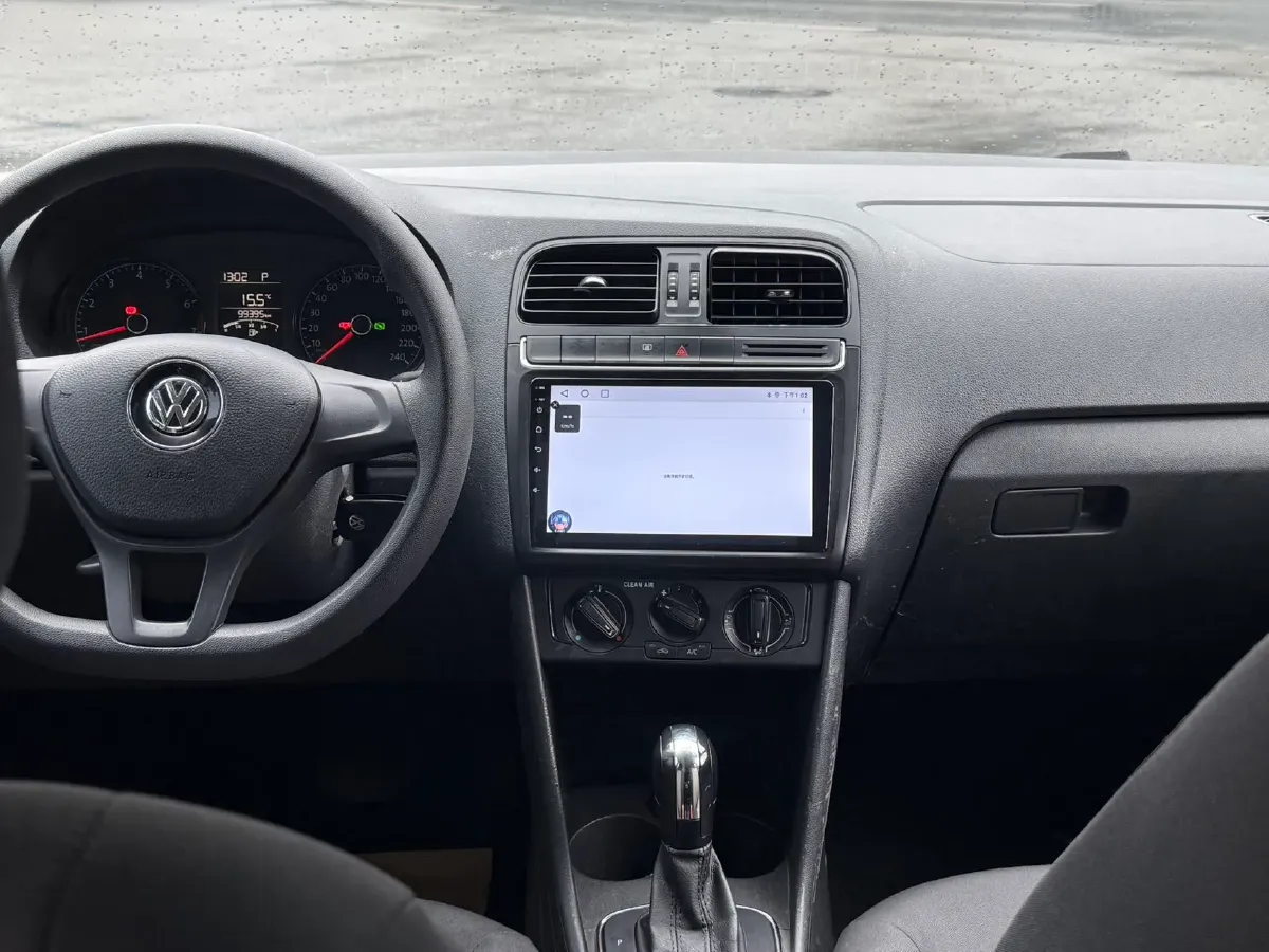 2016 Volkswagen Polo 1.4L 90HP L4 6AT,autocango,china used car exporter,china ev exporter,chinese used car exporter,chinese used ev exporter