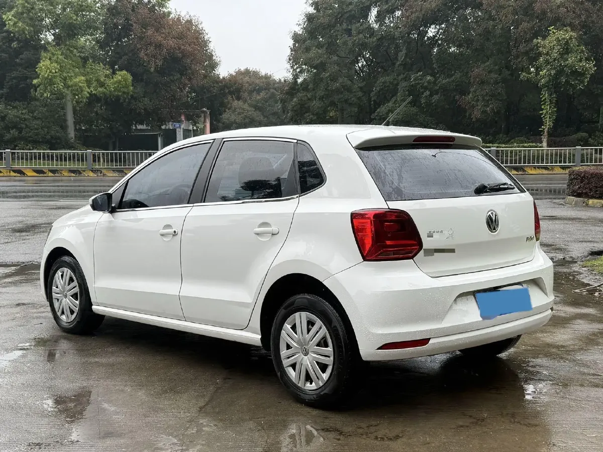 2016 Volkswagen Polo 1.4L 90HP L4 6AT,autocango,china used car exporter,china ev exporter,chinese used car exporter,chinese used ev exporter