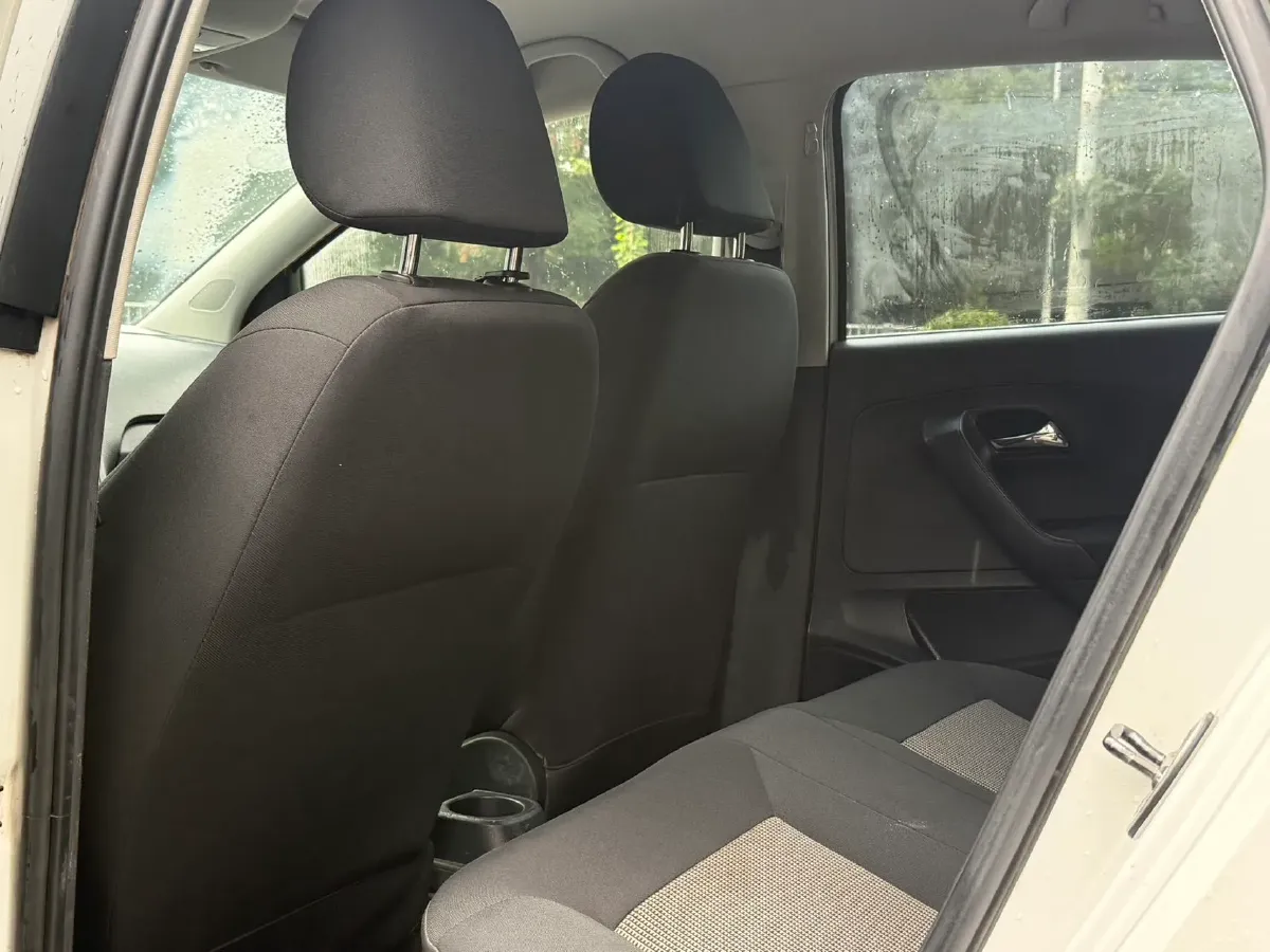 2016 Volkswagen Polo 1.4L 90HP L4 6AT,autocango,china used car exporter,china ev exporter,chinese used car exporter,chinese used ev exporter