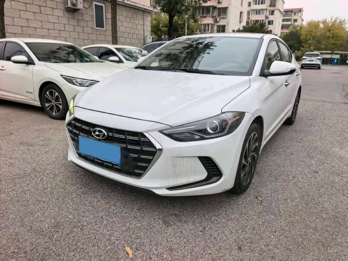 2020 Hyundai Elantra 1.5L 115HP L4 CVT