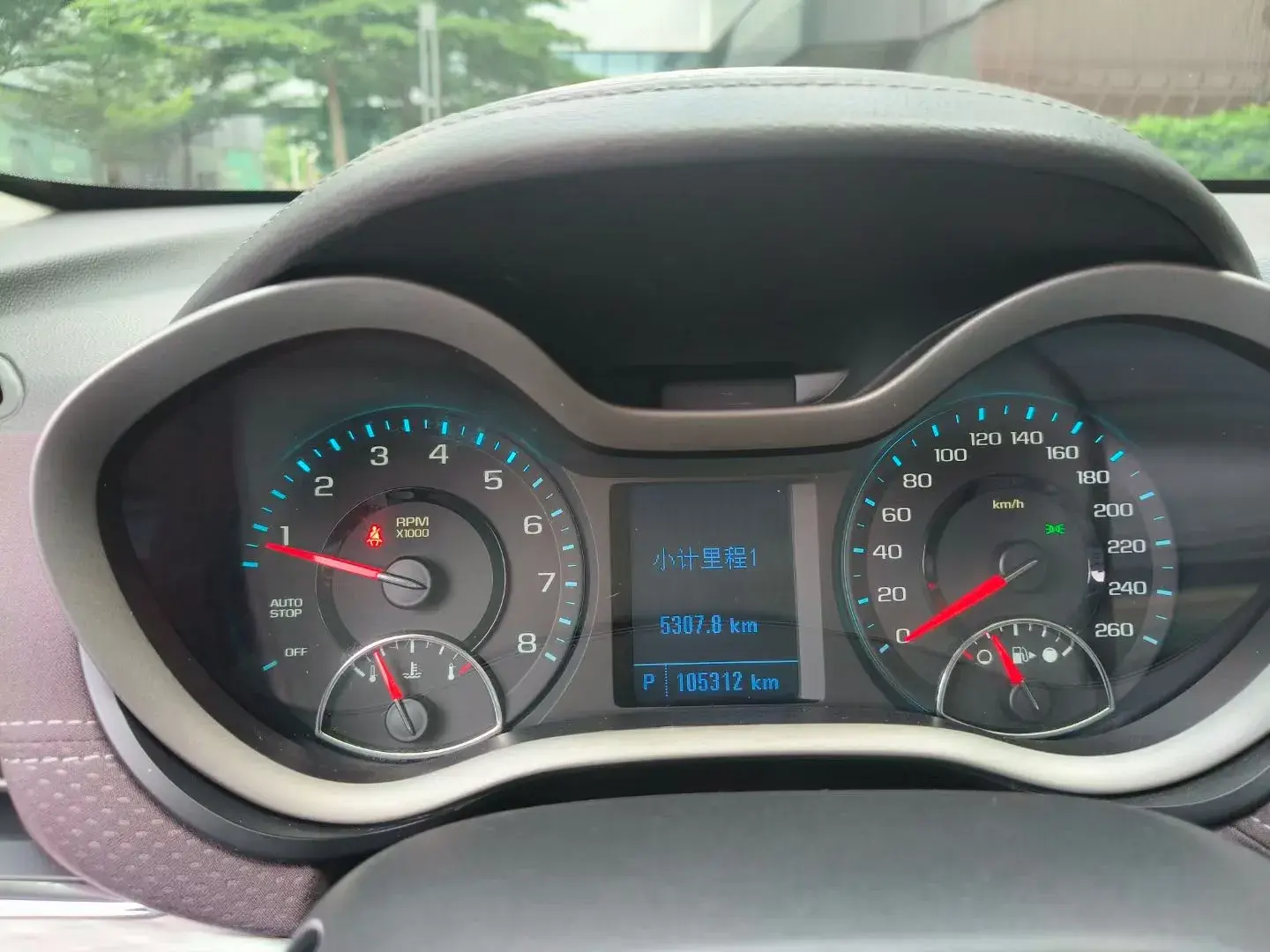 2018 CHEVROLET MALIBU thumbnail 4