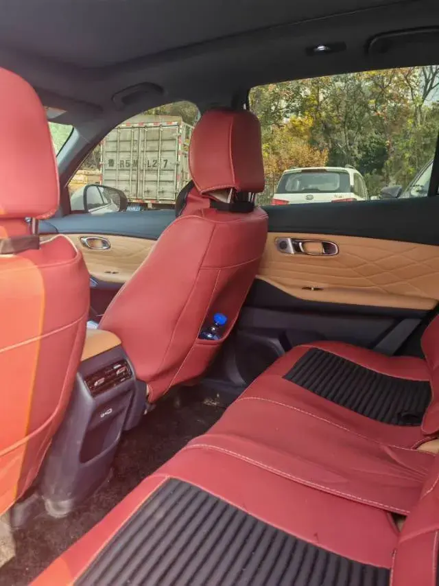 2025 GEELY GALAXY thumbnail 4