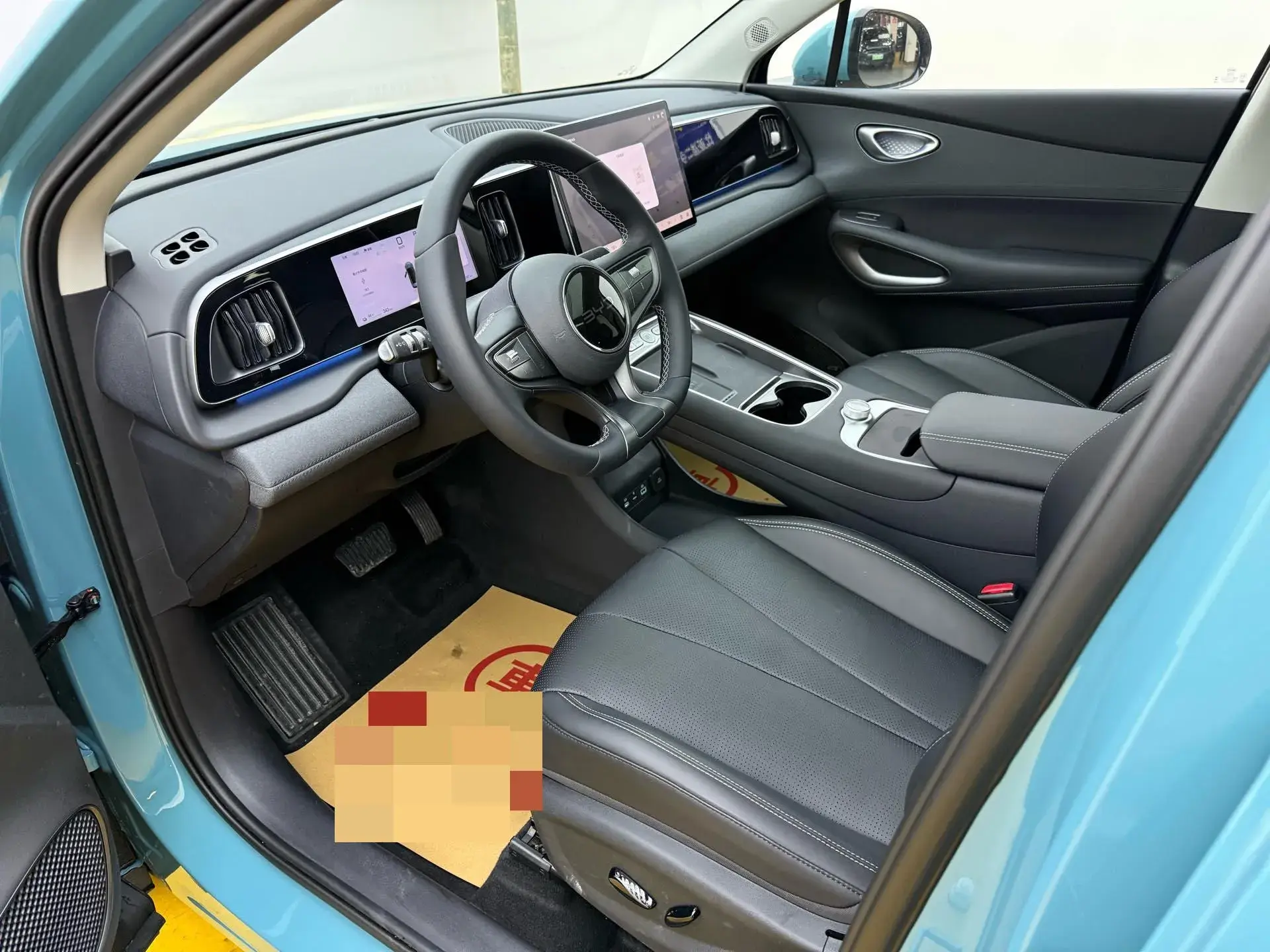 2025 BYD SEA thumbnail 4