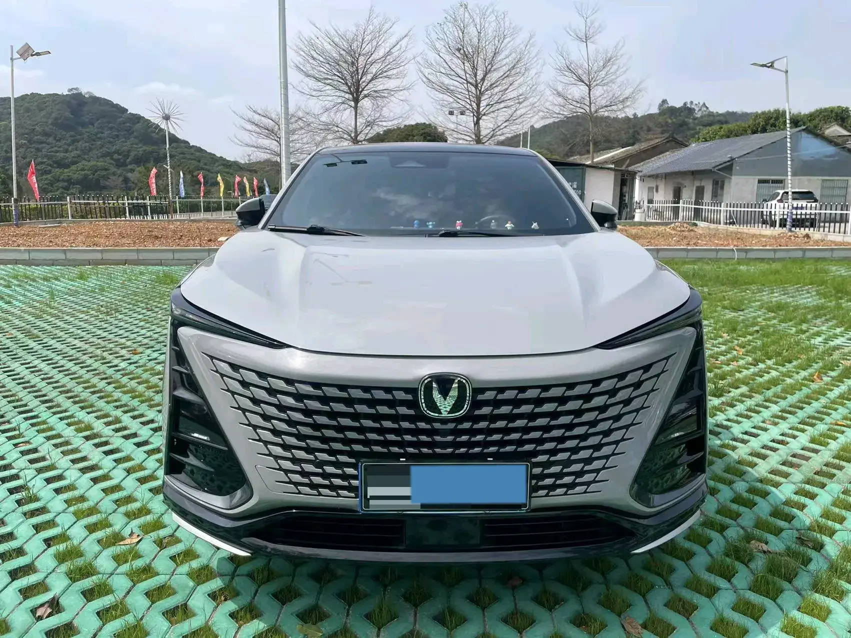 2023 CHANGAN UNI-T thumbnail 2