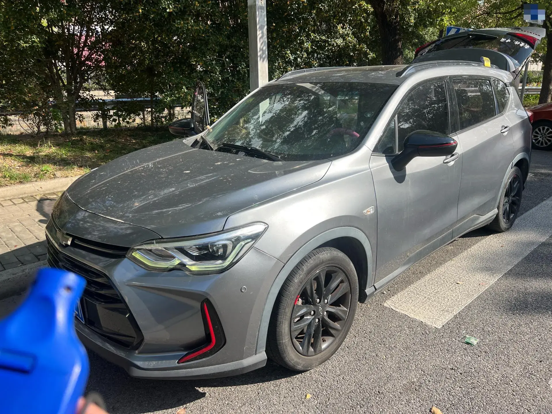 2018 CHEVROLET ORLANDO view 1