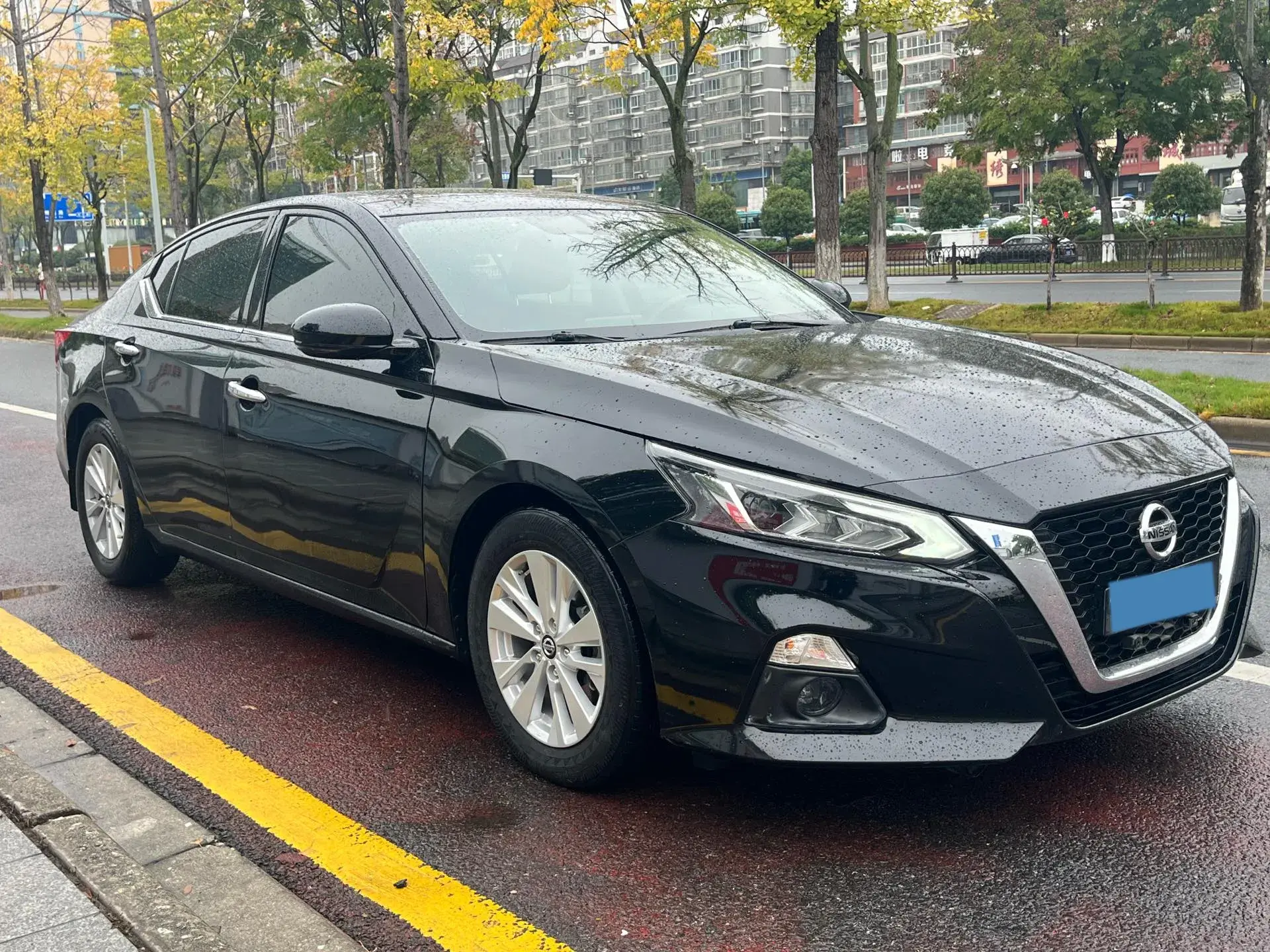 2020 NISSAN TEANA thumbnail 3