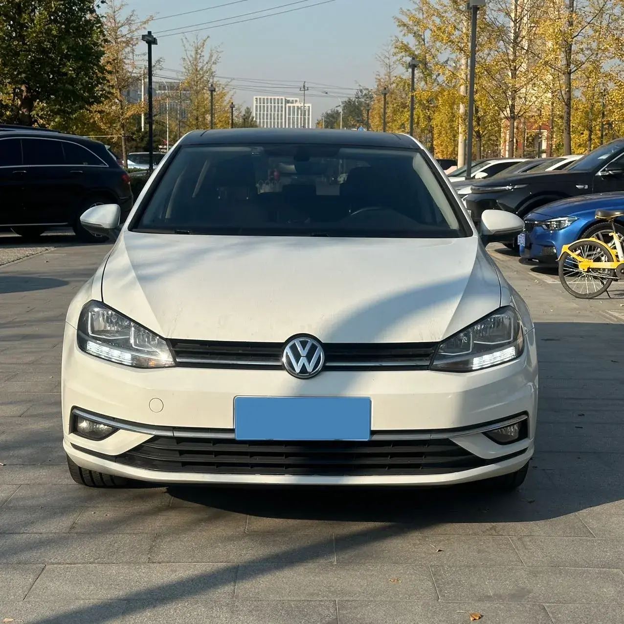 2018 VOLKSWAGEN GOLF thumbnail 2