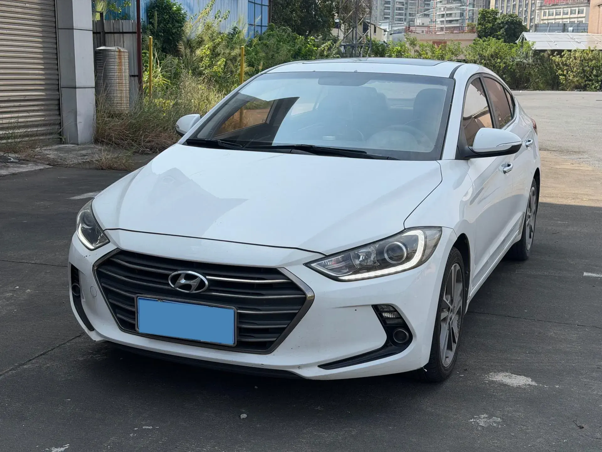 2016 HYUNDAI ELANTRA view 1