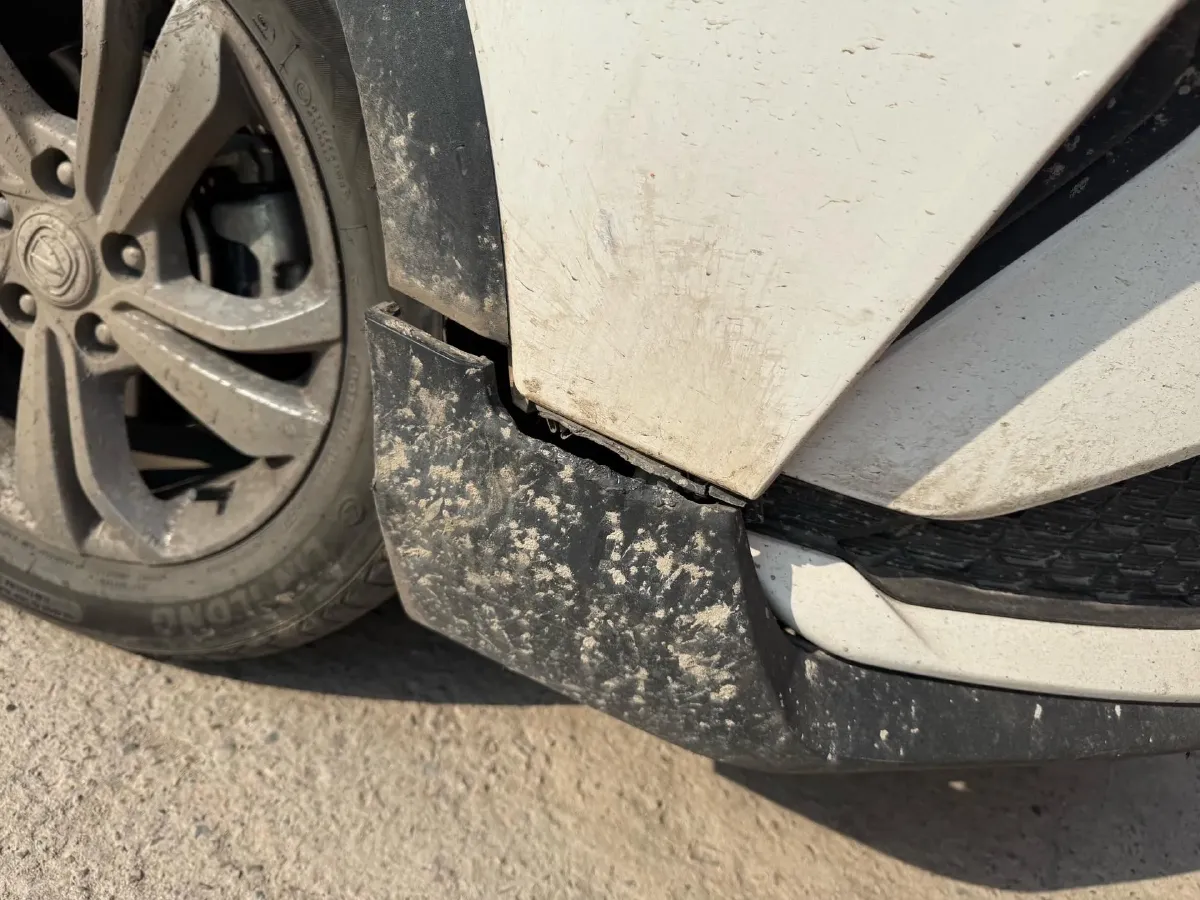 2021 ChangAn CS15 1.5L 107HP L4 5MT,autocango,china used car exporter,china ev exporter,chinese used car exporter,chinese used ev exporter