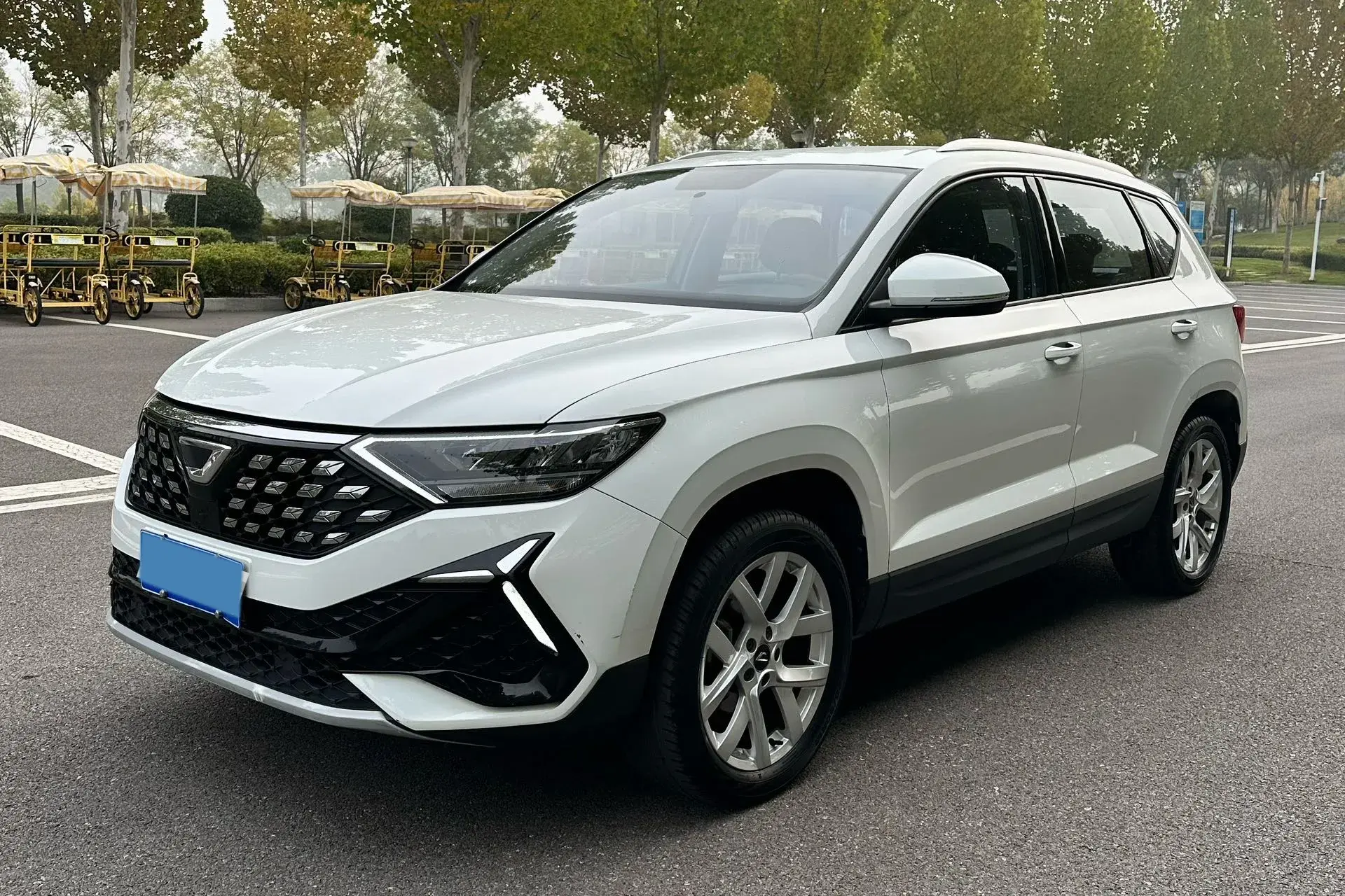 2023 JETTA VS5 view 1