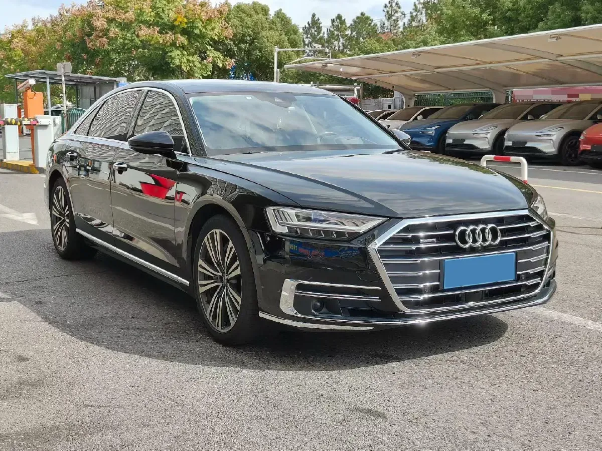 2021 Audi A8 3.0T 340HP V6 8AT,autocango,china used car exporter,china ev exporter,chinese used car exporter,chinese used ev exporter