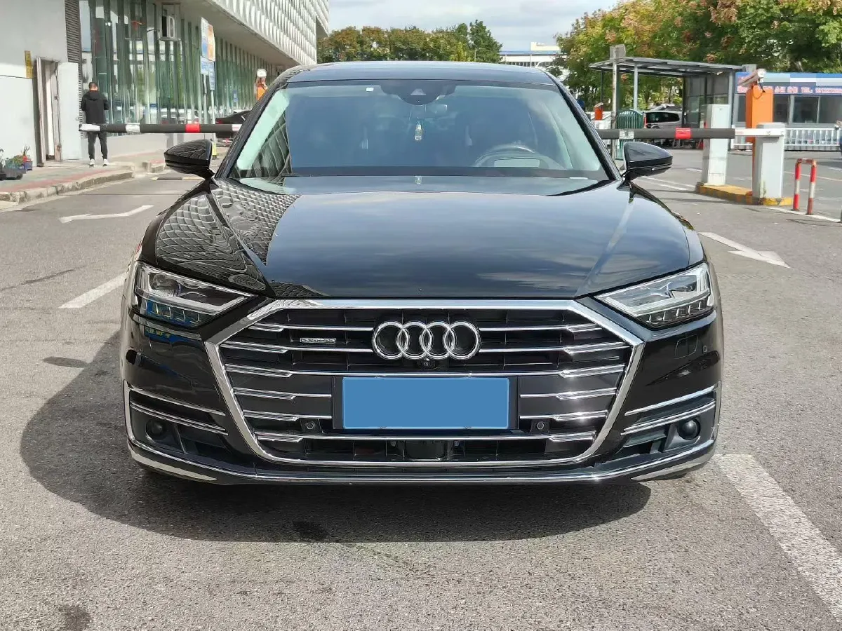 2021 Audi A8 3.0T 340HP V6 8AT,autocango,china used car exporter,china ev exporter,chinese used car exporter,chinese used ev exporter