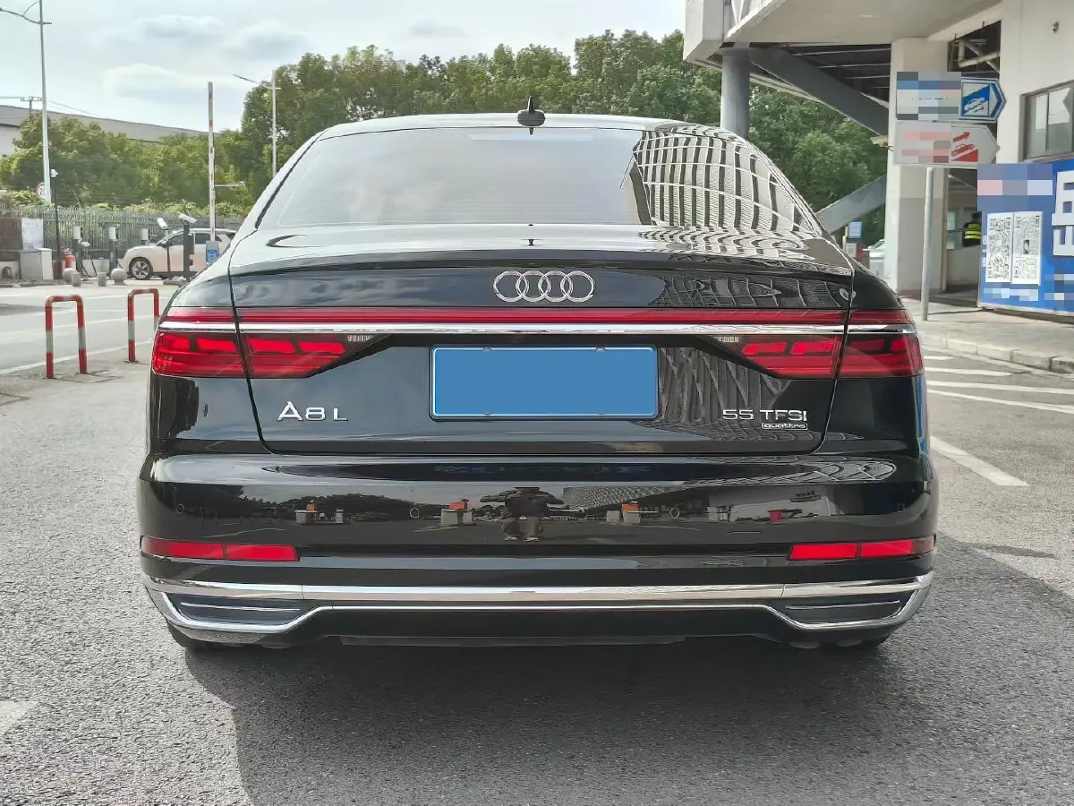2021 Audi A8 3.0T 340HP V6 8AT,autocango,china used car exporter,china ev exporter,chinese used car exporter,chinese used ev exporter