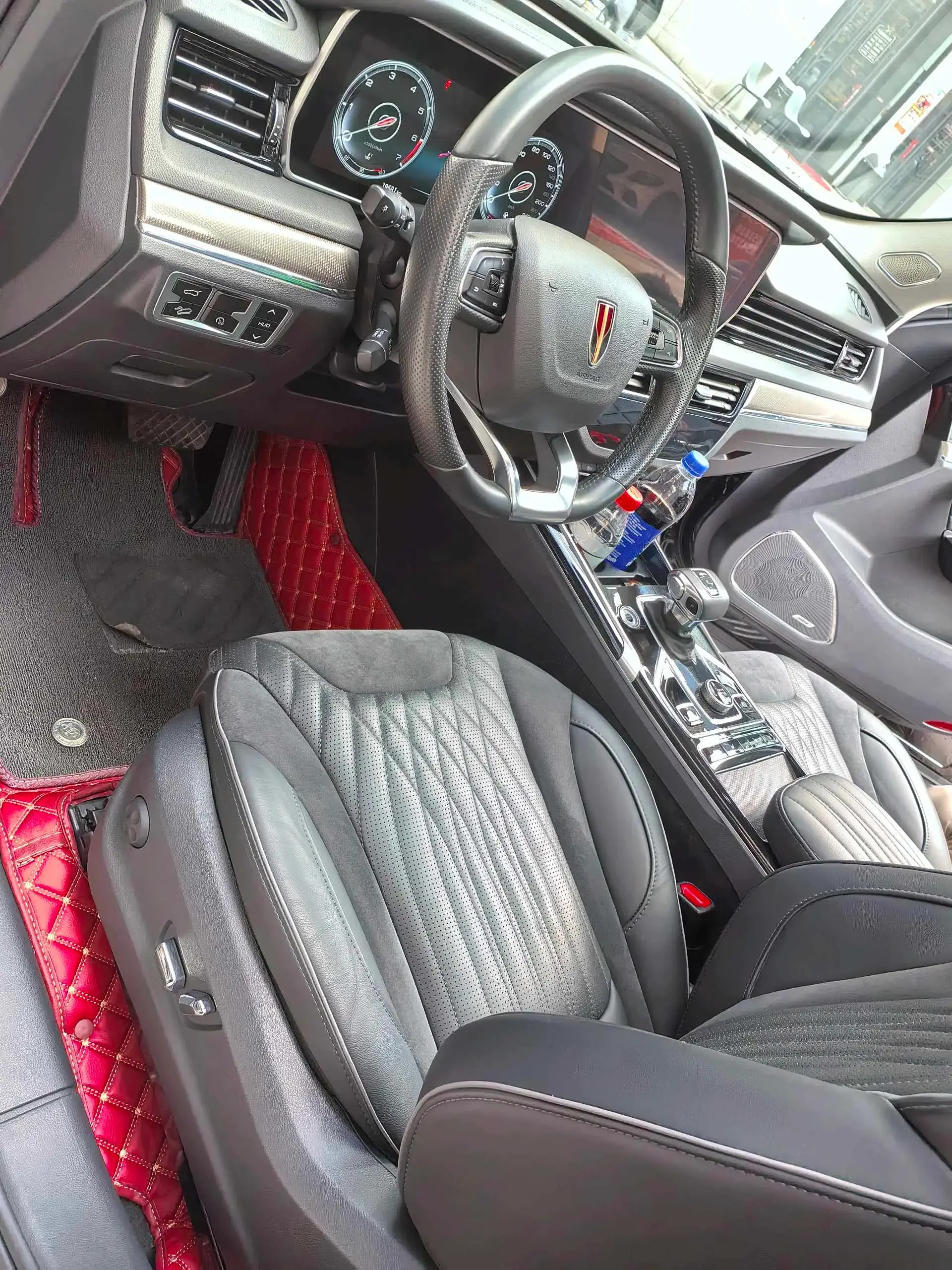 2022 HONGQI HS5 thumbnail 2