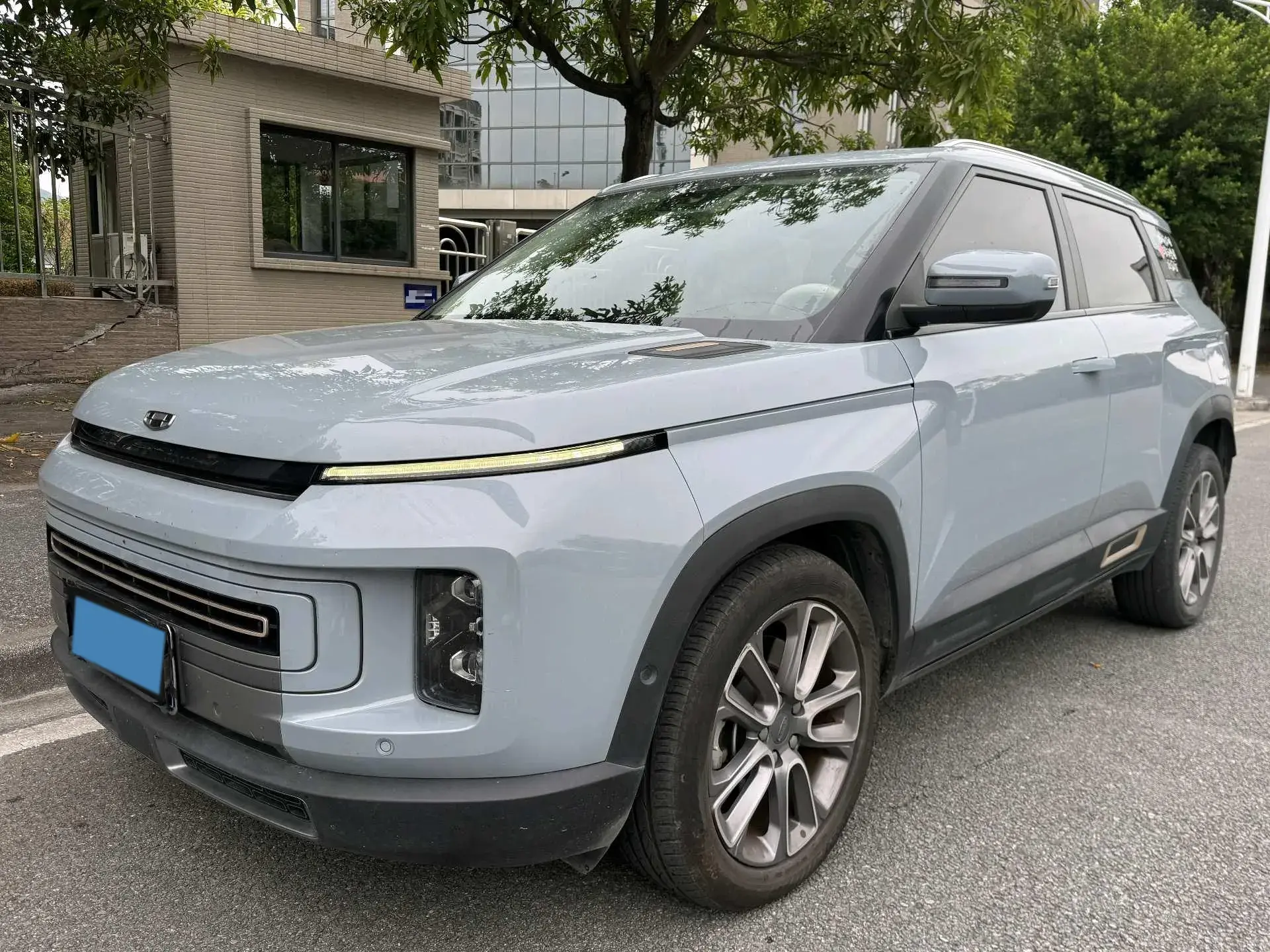 2020 GEELY ICON view 1