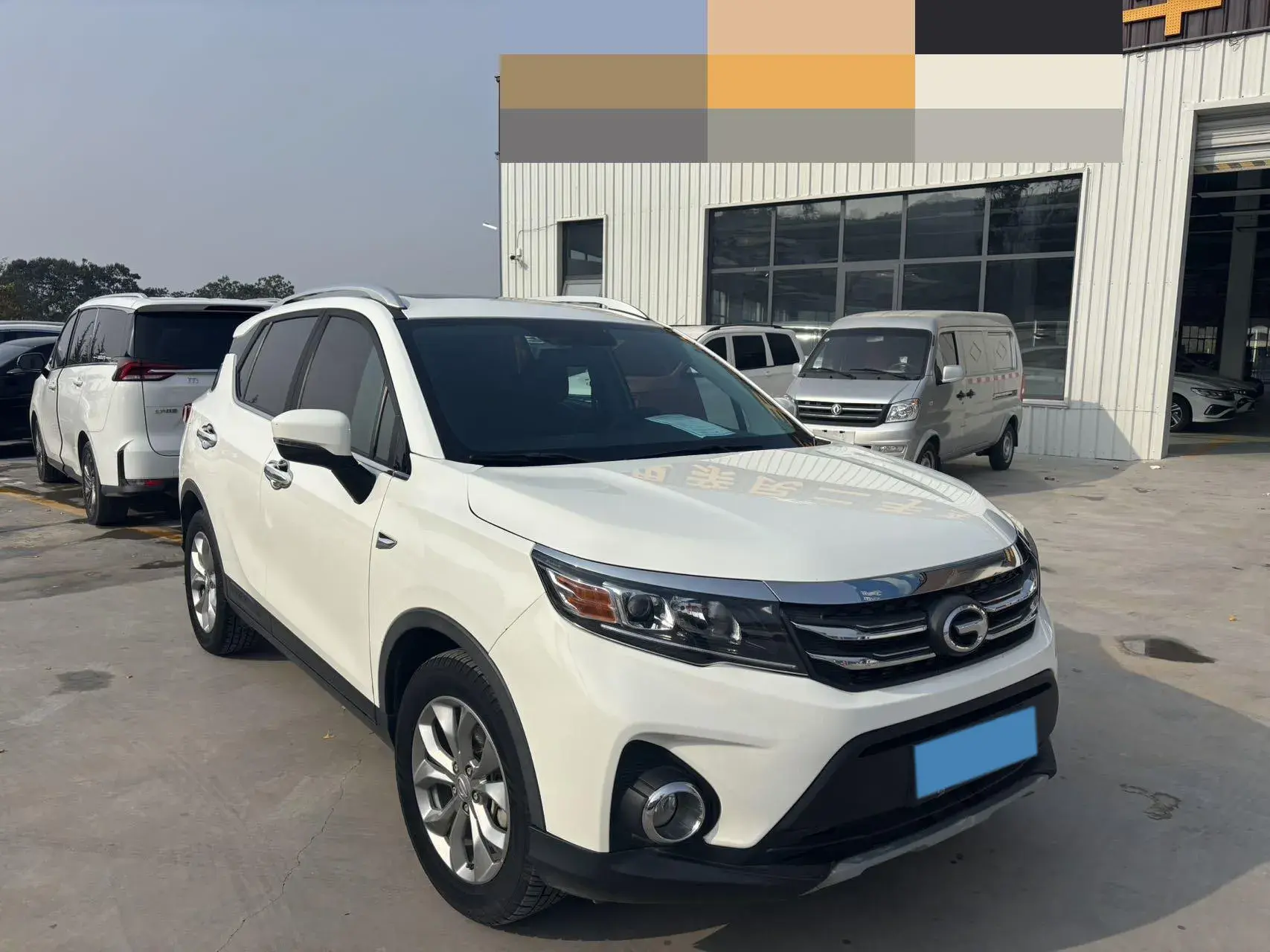 2017 GAC TRUMPCHI thumbnail 3