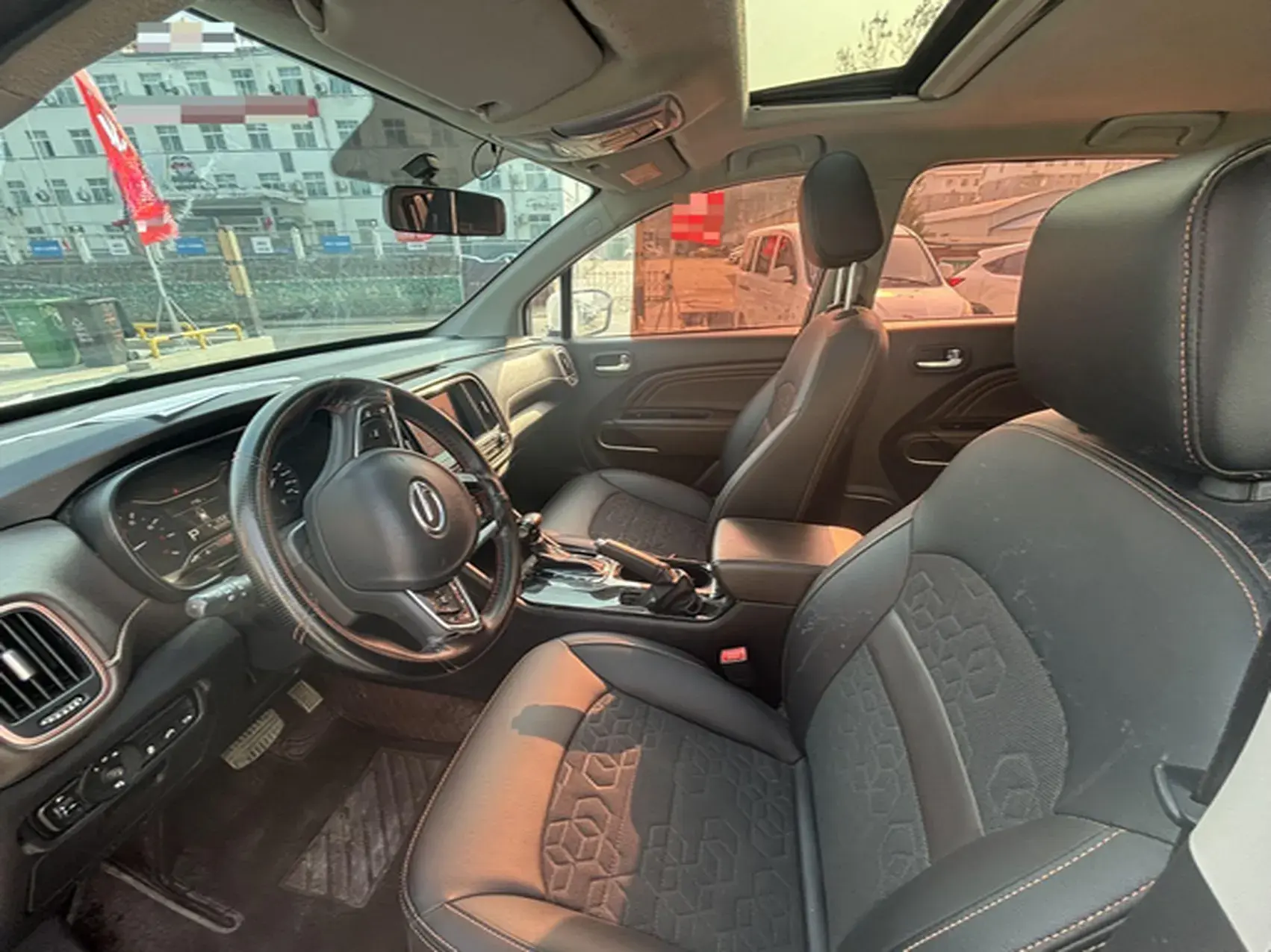 2017 GAC TRUMPCHI thumbnail 4