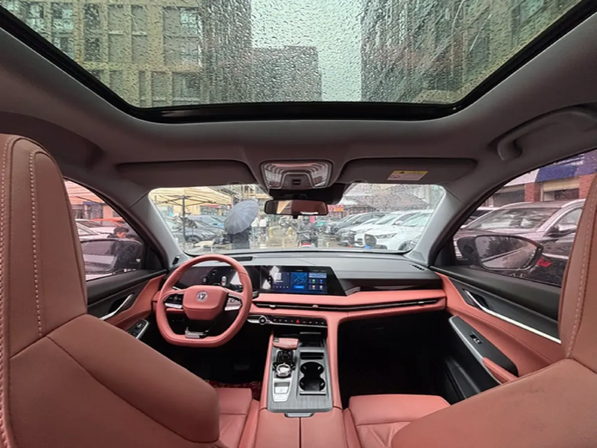 2023 ChangAn CS75 Plus iDD 1.5T 170HP L4 6TCT PHEV 28.39KWH,autocango,china used car exporter,china ev exporter,chinese used car exporter,chinese used ev exporter