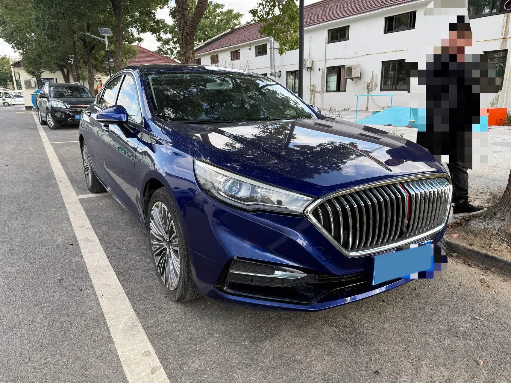 2020 HONGQI H5 thumbnail 3