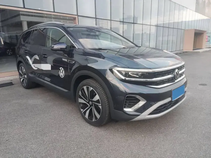 2022 VOLKSWAGEN TALAGON thumbnail 3