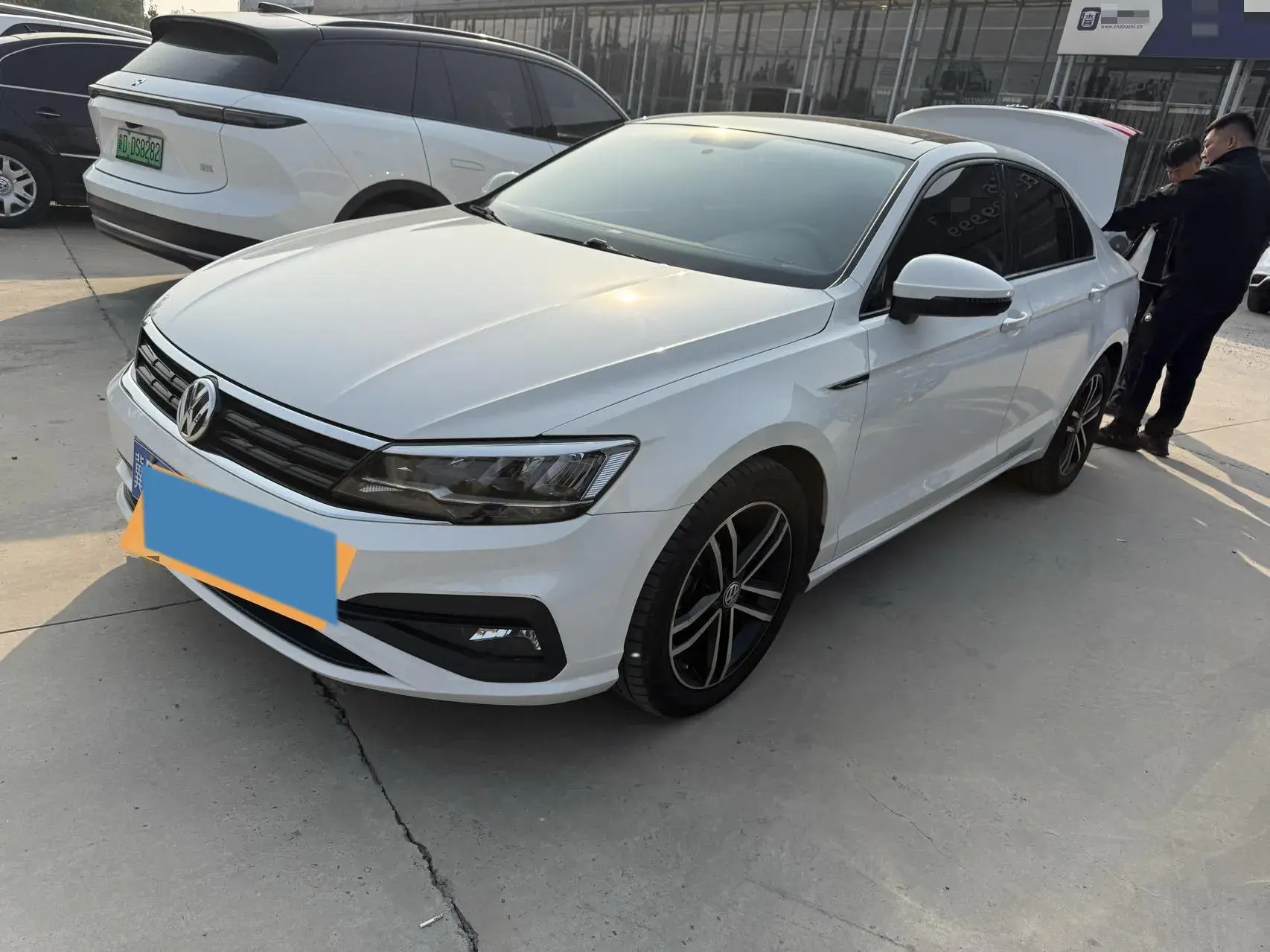 2019 VOLKSWAGEN LAMANDO view 1