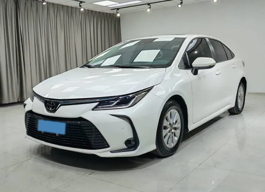 2021 TOYOTA COROLLA view 1