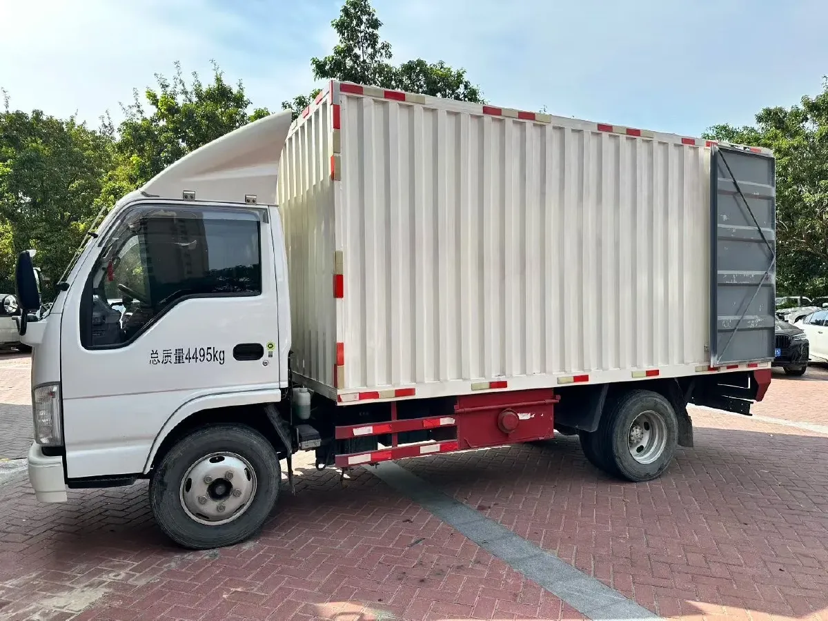 2025 Isuzu Light Truck 5MT,autocango,china used car exporter,china ev exporter,chinese used car exporter,chinese used ev exporter